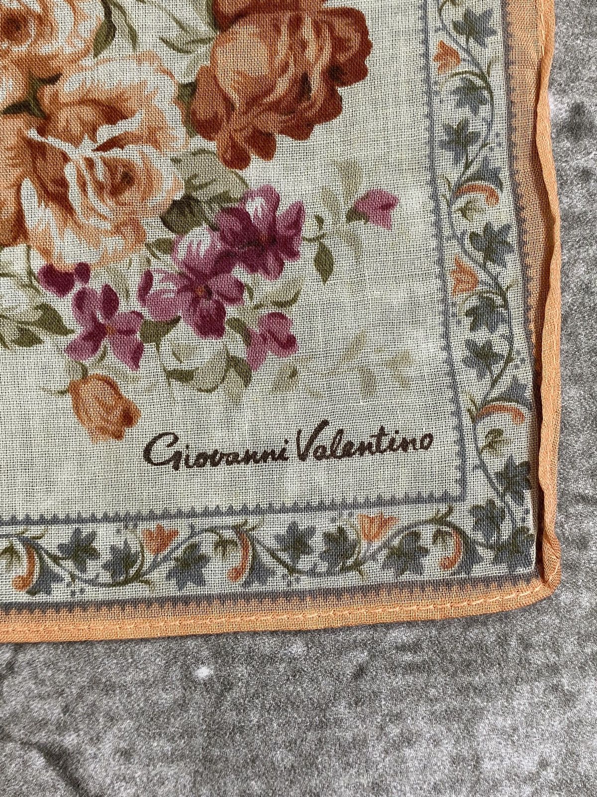 Giovanni Valentino Giovanni Valentino Handkerchief / Bandana / Neckerchief Size ONE SIZE - 3 Thumbnail