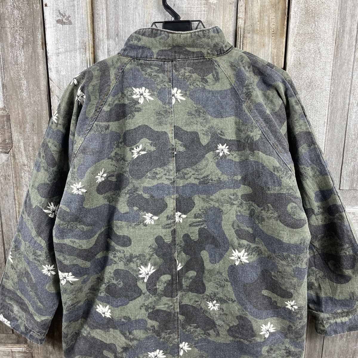 Japanese Brand × Vintage Vintage Japanese Brand Camo Jacket Size US L / EU 52-54 / 3 - 4 Thumbnail
