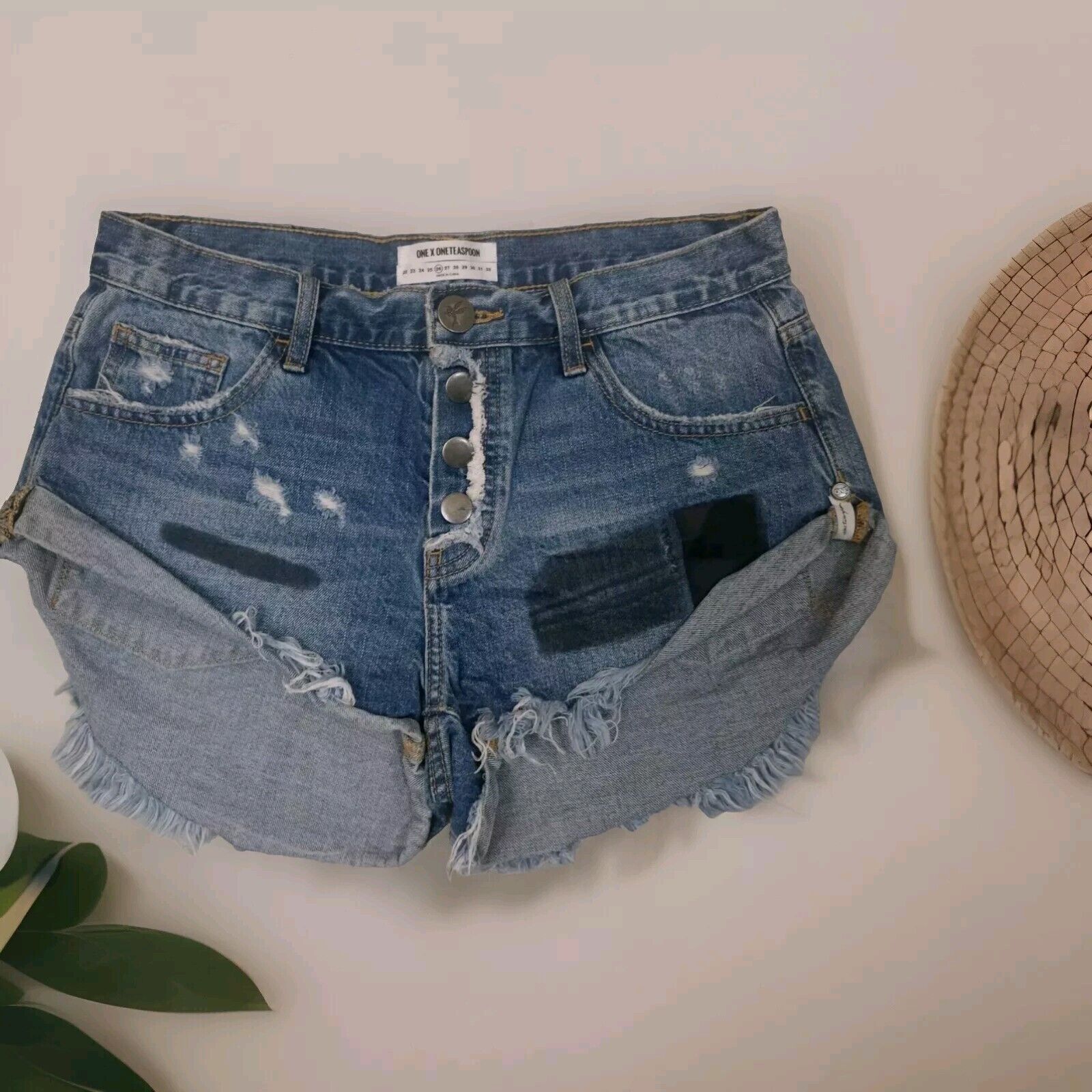 One Teaspoon One Teaspoon Bandits Relaxed Button Fly micro Short 26 W 30 Size 26" / US 2 / IT 38 - 1 Thumbnail