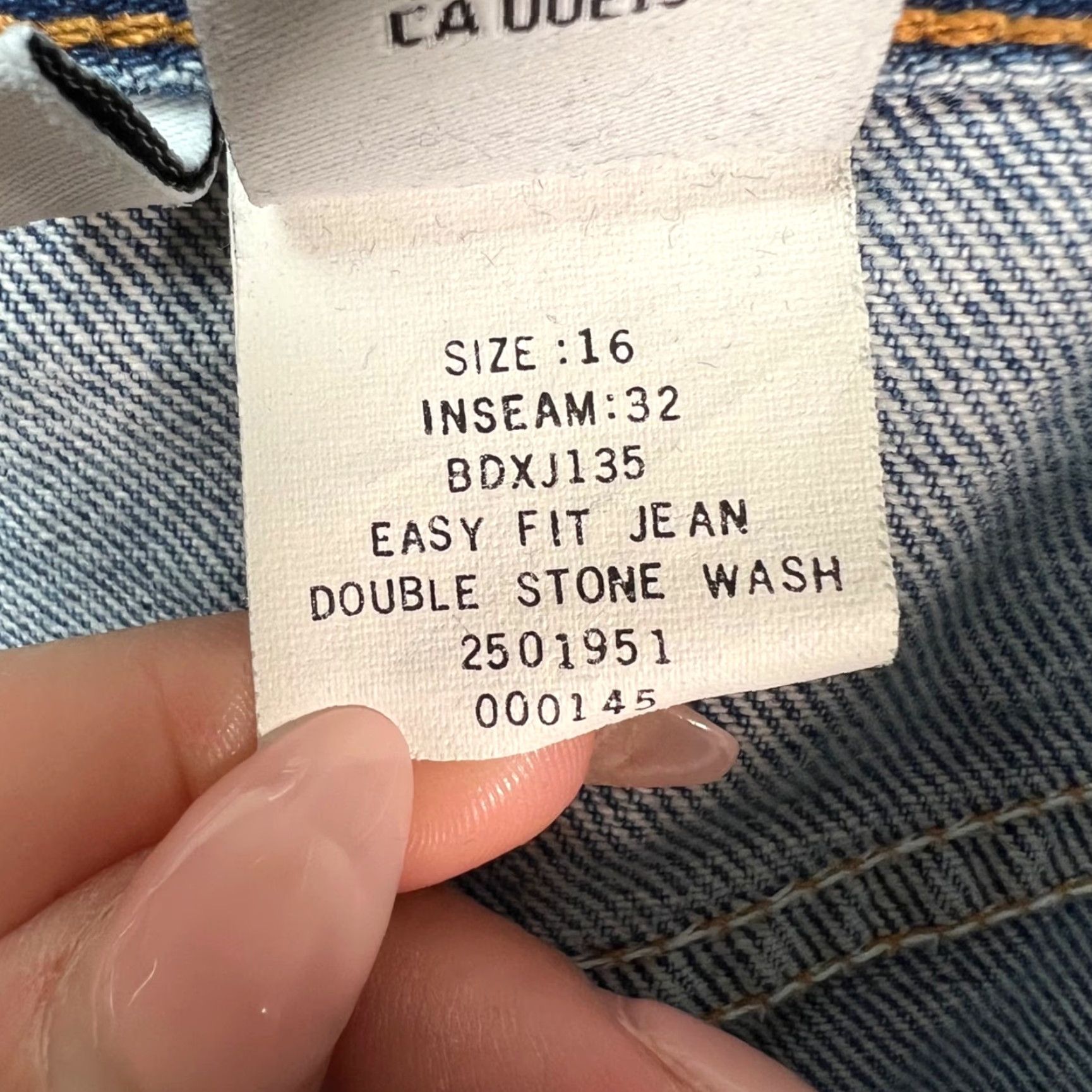 Calvin Klein Calvin Klein Jeans Womens 16 Easy Fit Denim Straight 5-Pocket Blue Distressed Hem Vintage No N/A Size 38" / US 16 / IT 52 - 5 Thumbnail