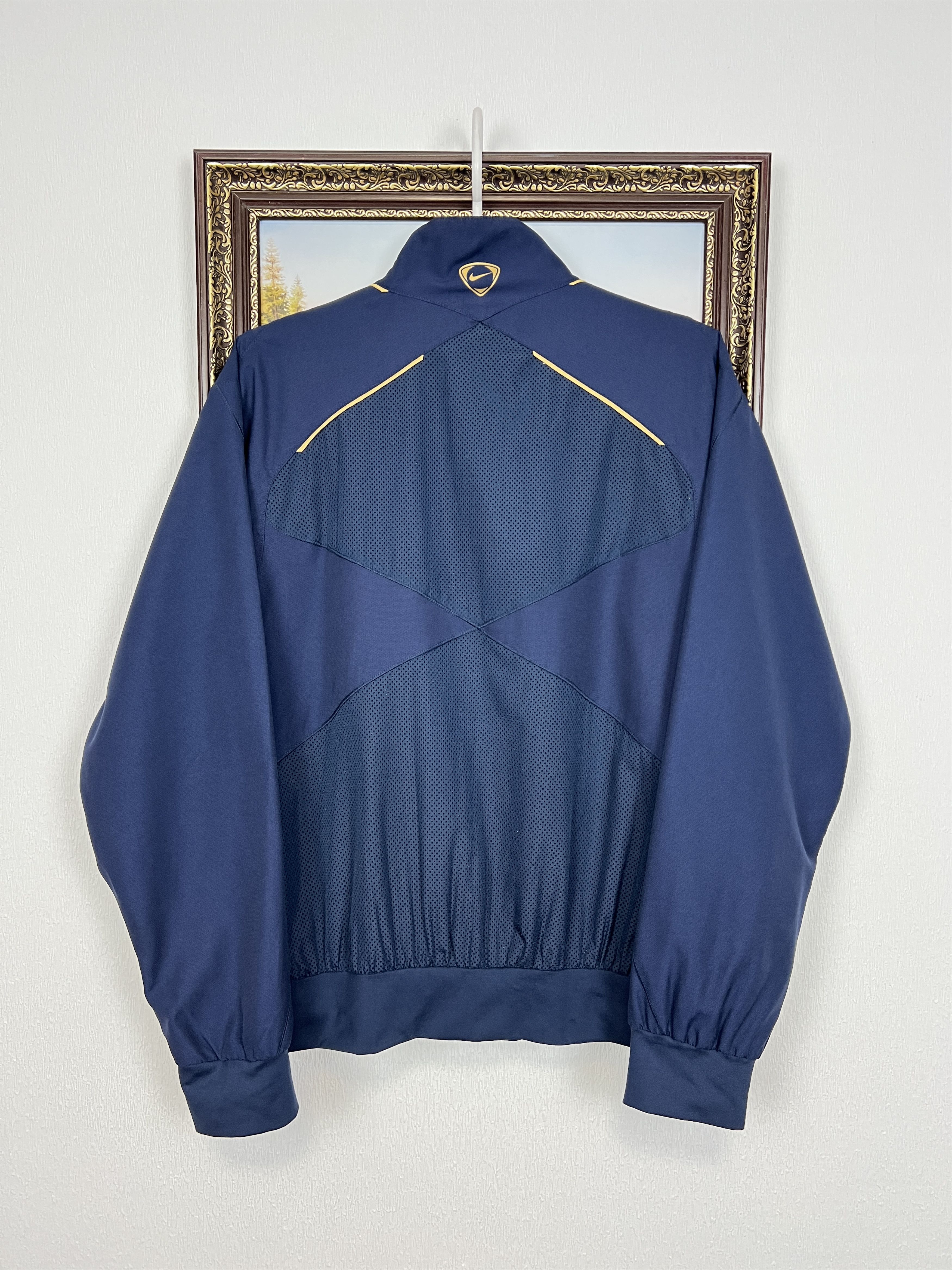 Nike Vintage Nike Arsenal Football Jacket Soccer Track Top Size US S / EU 44-46 / 1 - 14 Thumbnail