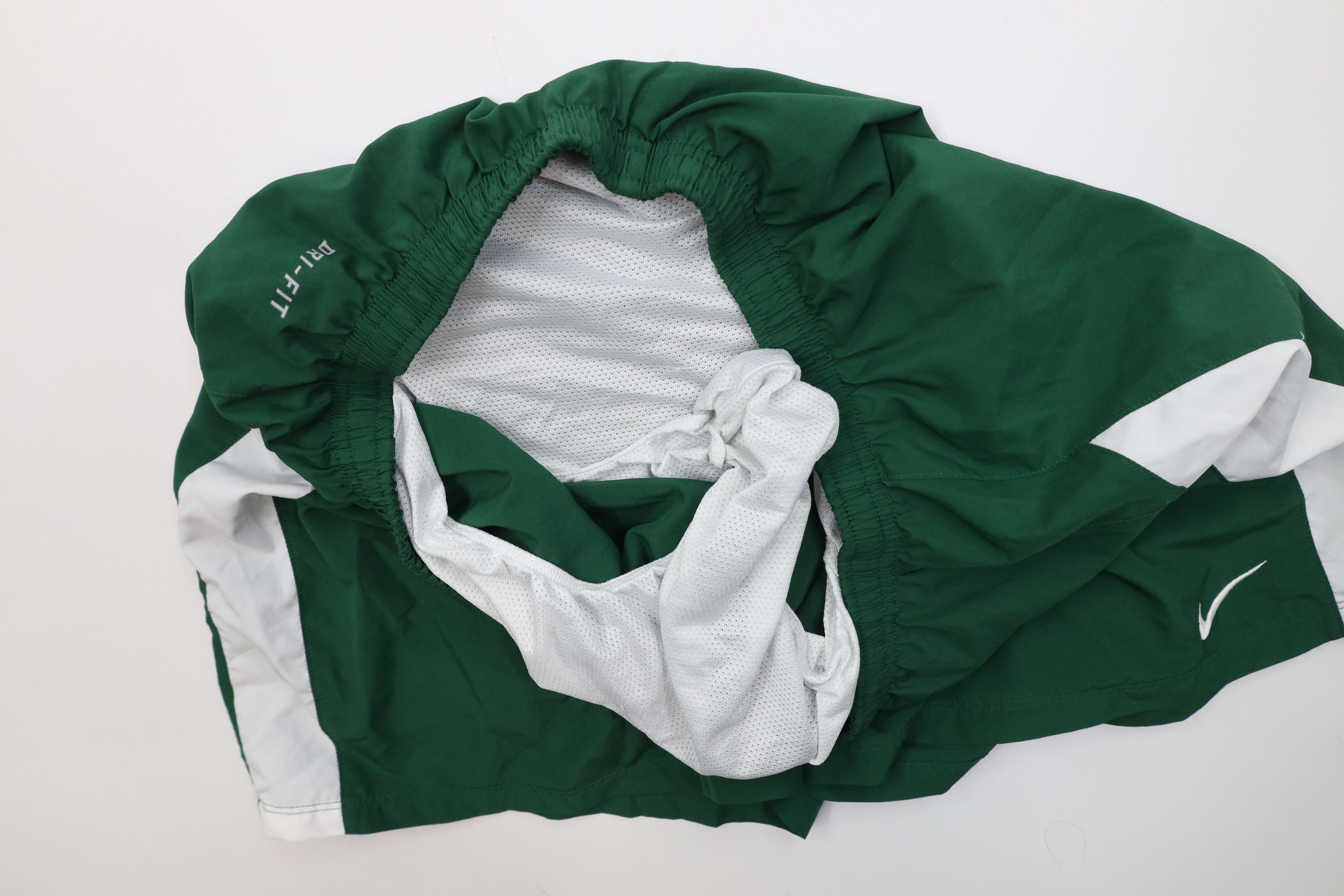 Nike Nike Lined Running Jogging Soccer Shorts Green Polyester Size US 36 / EU 52 - 8 Thumbnail
