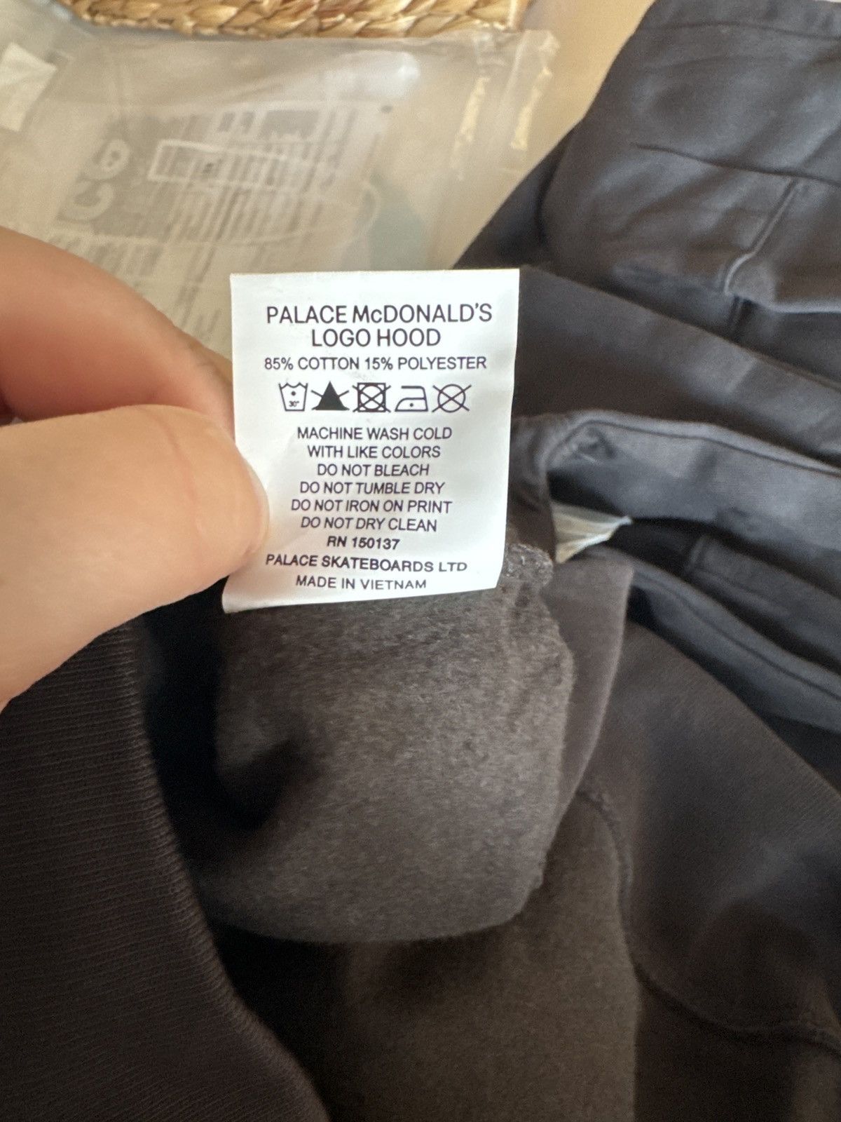 Palace Palace x McDonald's Logo Hoodie Size US M / EU 48-50 / 2 - 7 Thumbnail
