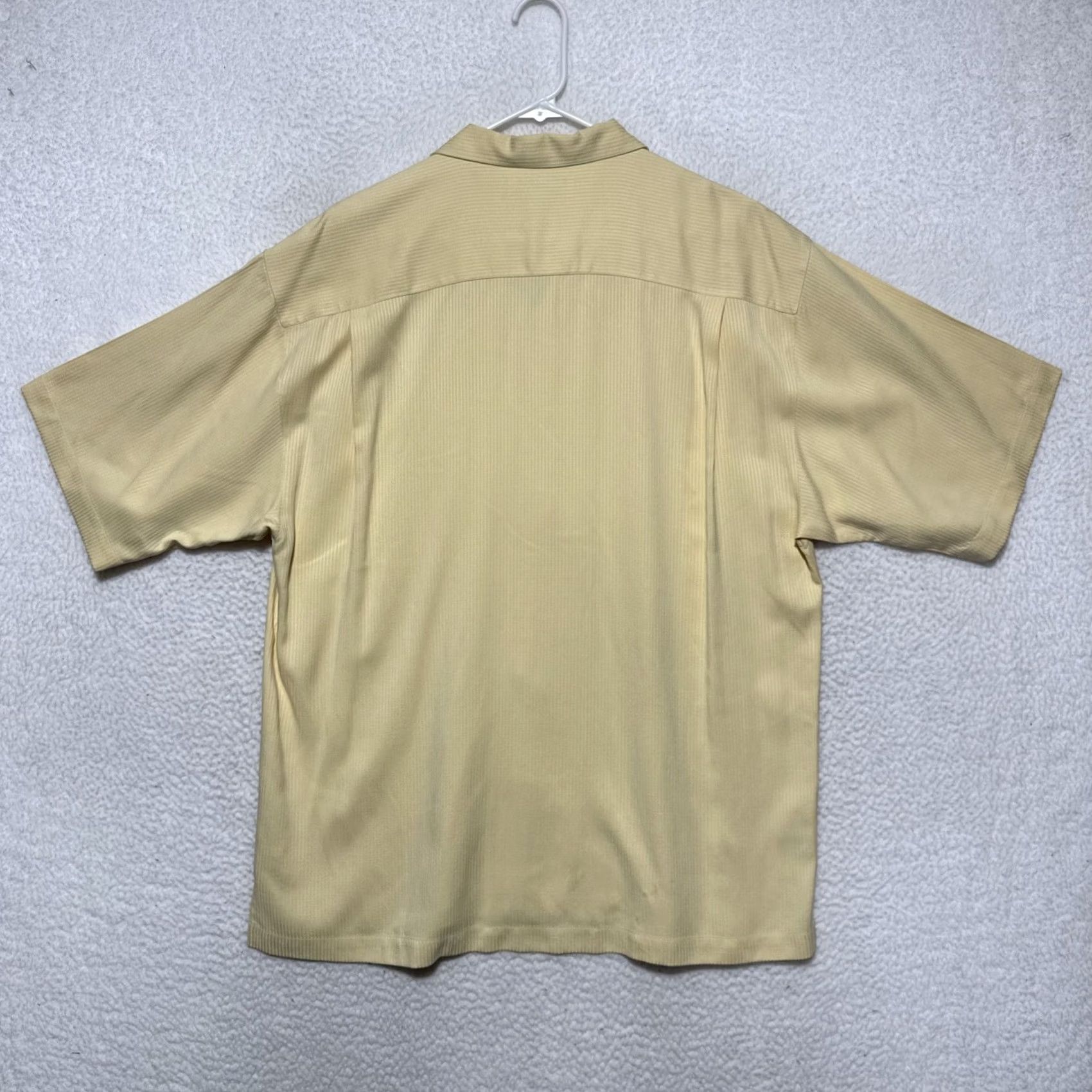 Tommy Bahama Tommy Bahama Button-Up Shirt Men’s L 100% Silk Short Sleeve Yellow Palm Beach Tropical Size US XL / EU 56 / 4 - 3 Thumbnail