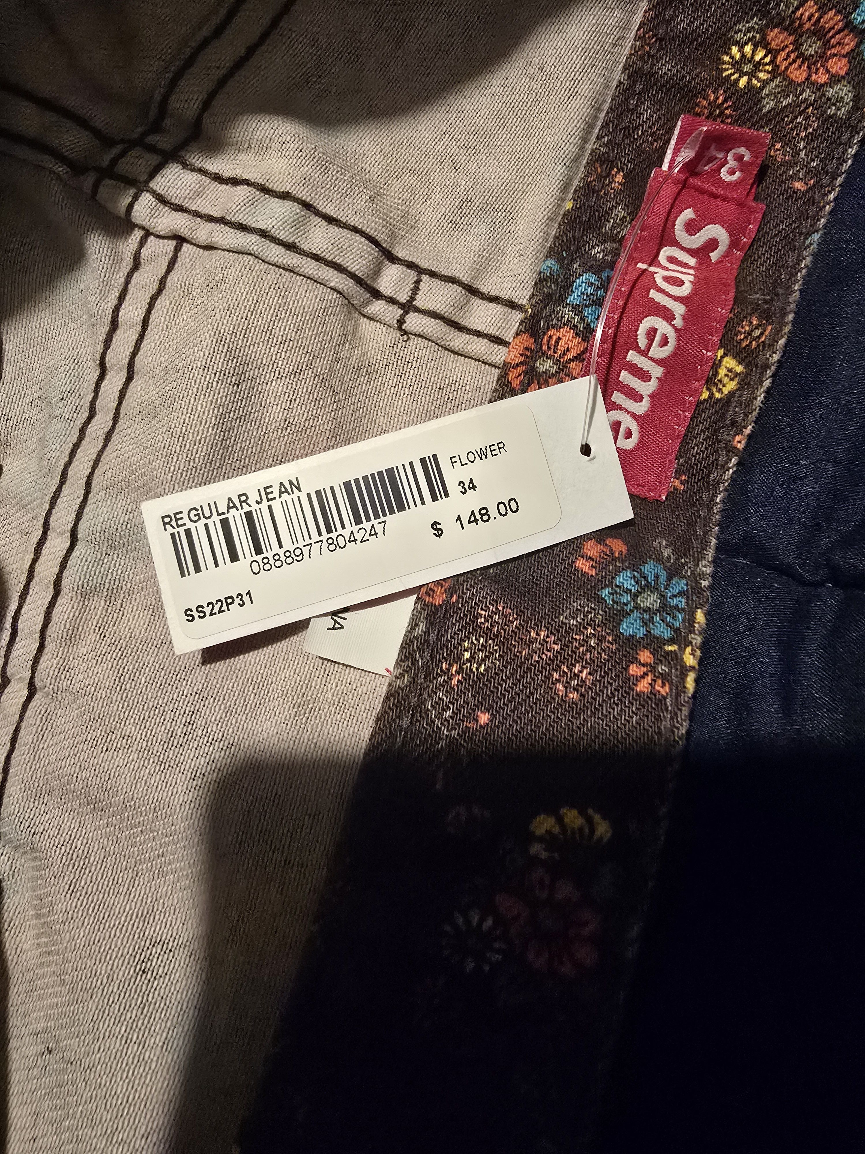 Supreme Supreme Regular Jean 'Flowers' (SS22). Size US 34 / EU 50 - 9 Thumbnail