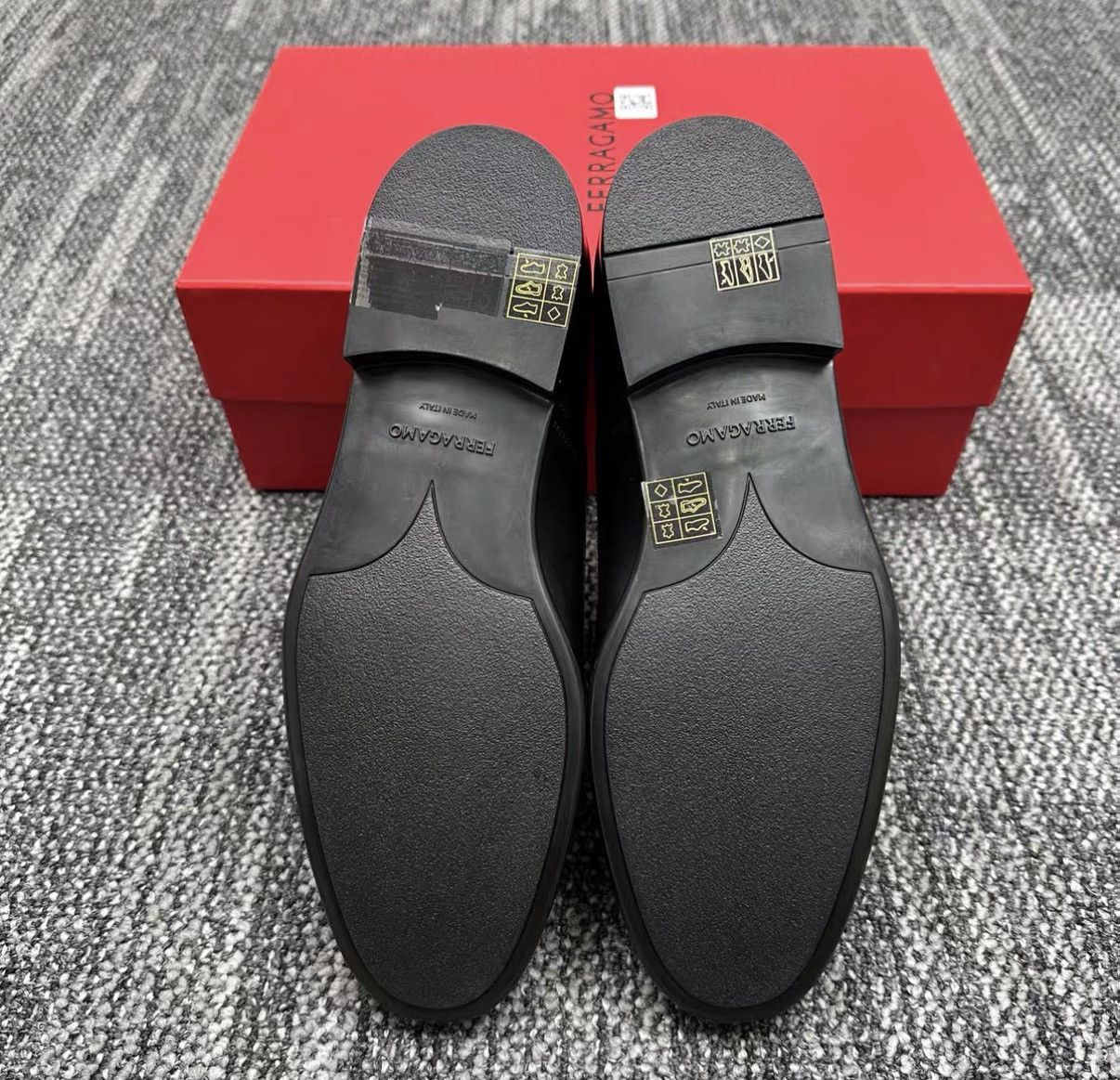 Salvatore Ferragamo Ferragamo Calfskin Double-Stitched Formal Dress Shoes J42 Size US 9 / EU 42 - 6 Thumbnail
