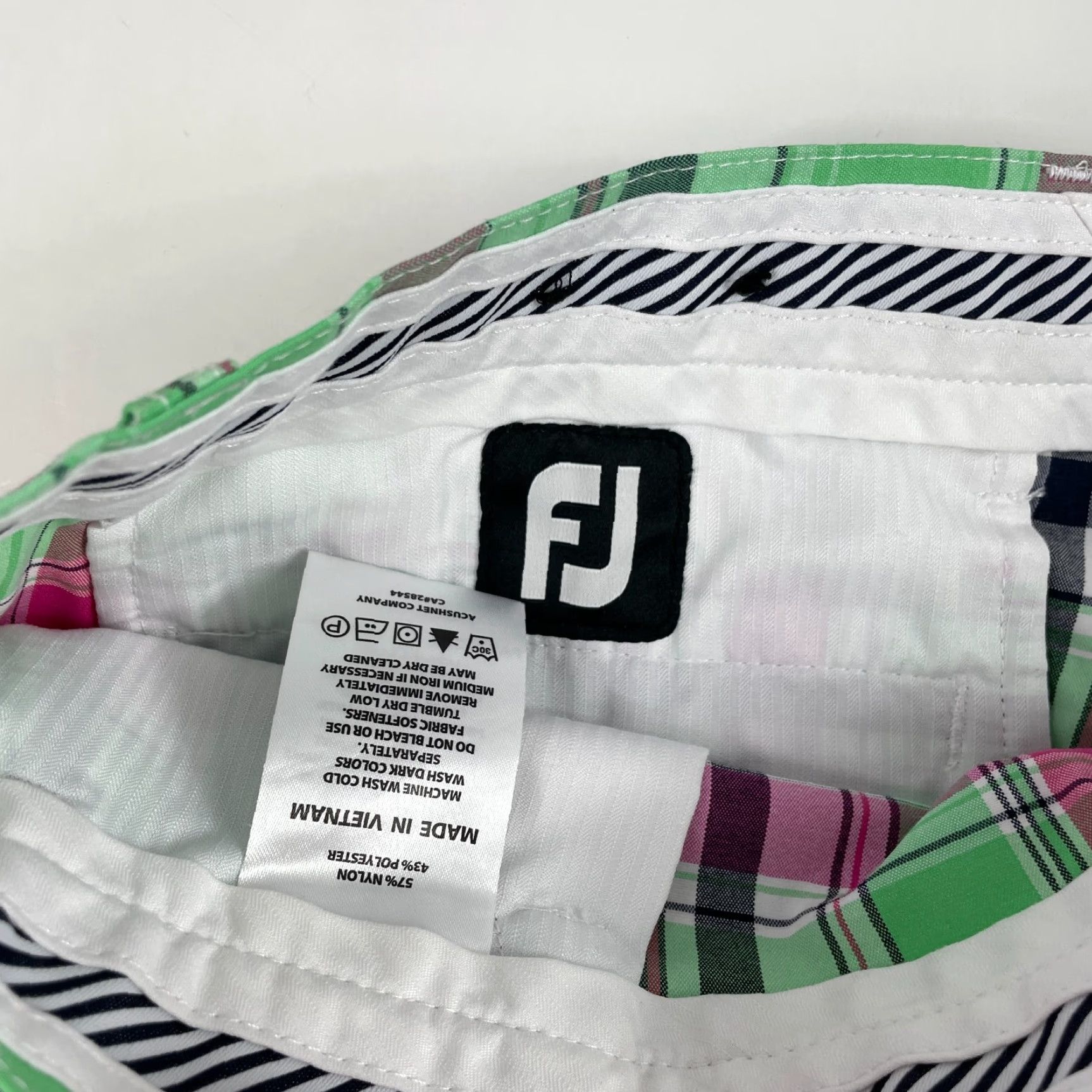 Footjoy FootJoy Shorts Mens 34 x 10 Green Madras Plaid Chino Stretch Golf Tennis Casual Workwear Outdoor 5-Pocket Mens Size US 34 / EU 50 - 7 Thumbnail