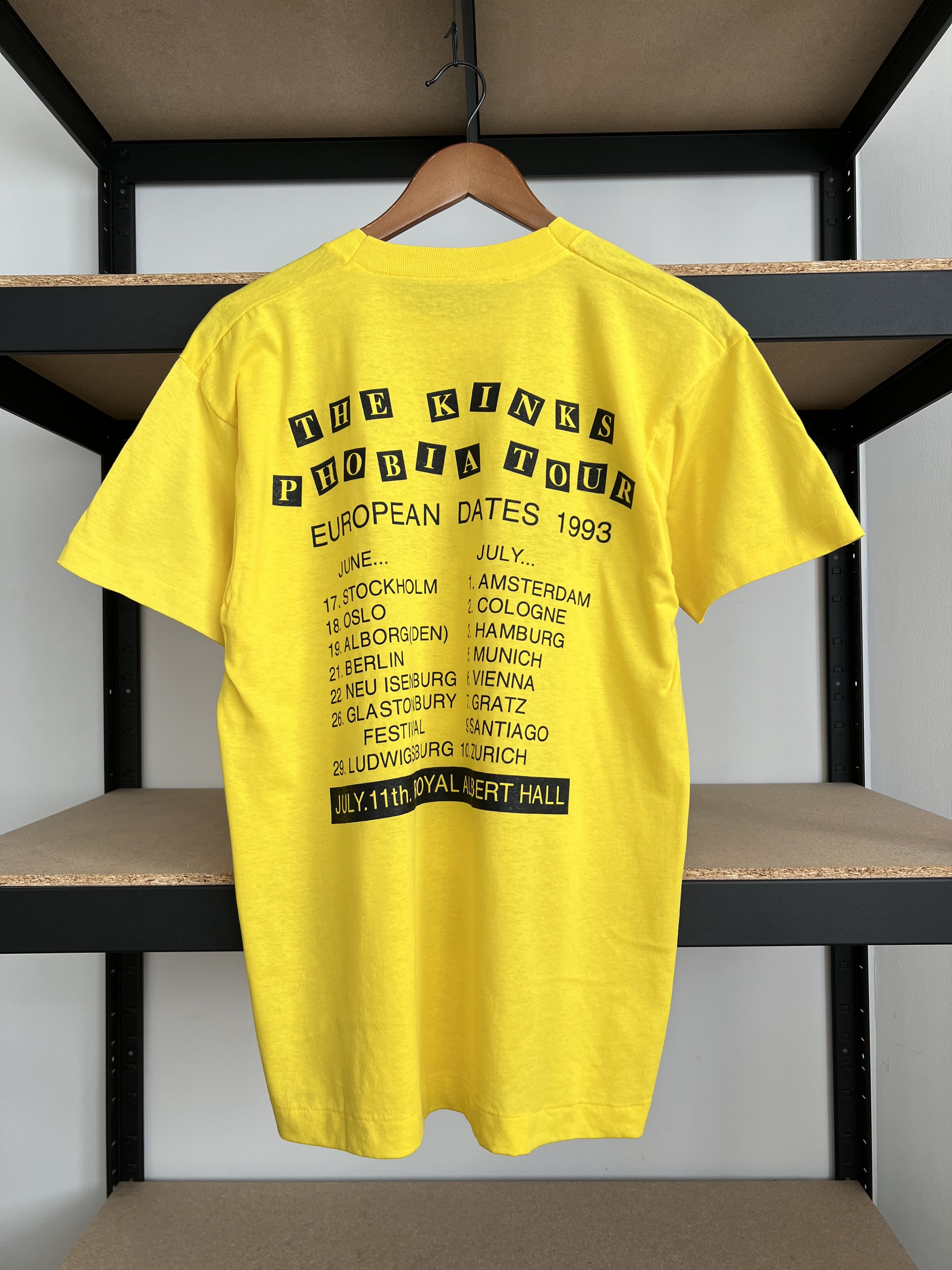 Band Tees Vintage 1993 The Kinks Now and Then Phobia Tour T-shirt Size US L / EU 52-54 / 3 - 2 Thumbnail