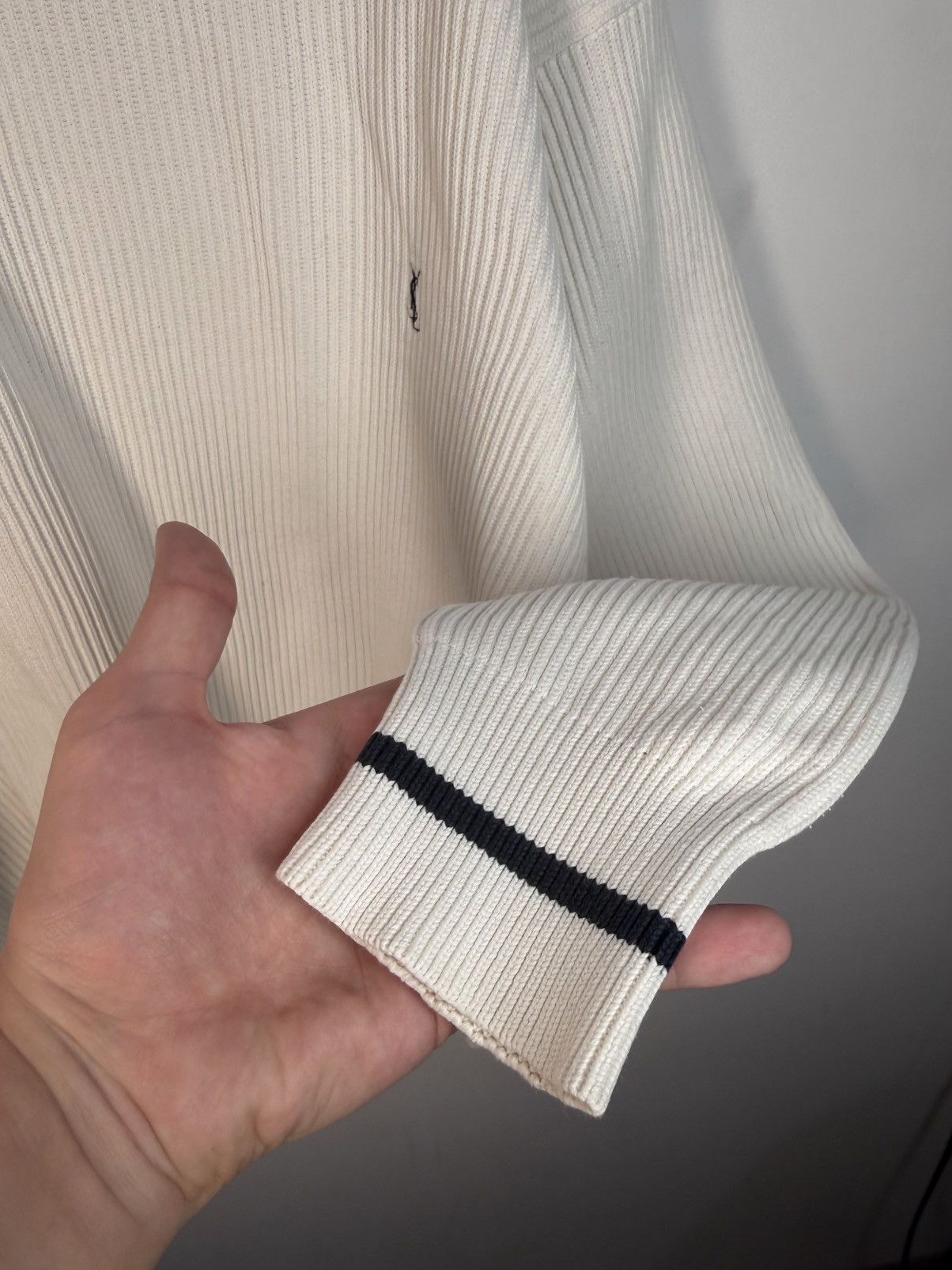 Yves Saint Laurent 90s YSL Sweater Knit White Yves Saint Laurent Vintage Size US S / EU 44-46 / 1 - 6 Thumbnail