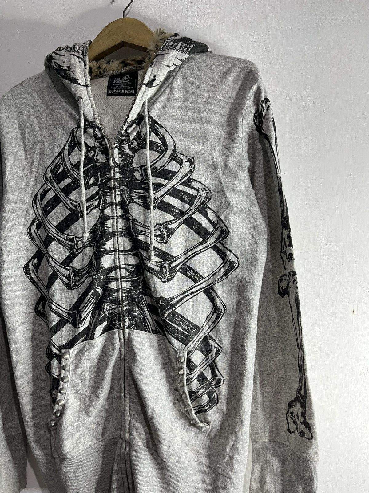 Hysteric Glamour 2000s glad news crazy skeleton studed faux fur hoodie Size US L / EU 52-54 / 3 - 4 Thumbnail
