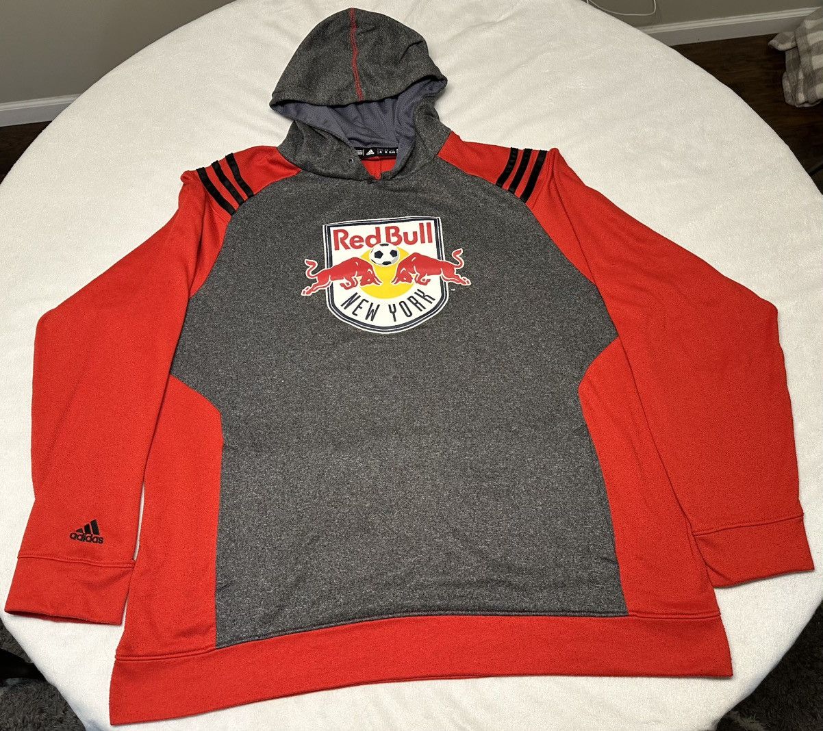 Adidas NY Red Bulls Mens XL Soccer Hoodie Pullover Adidas Logo MLS Size US XL / EU 56 / 4 - 1 Thumbnail