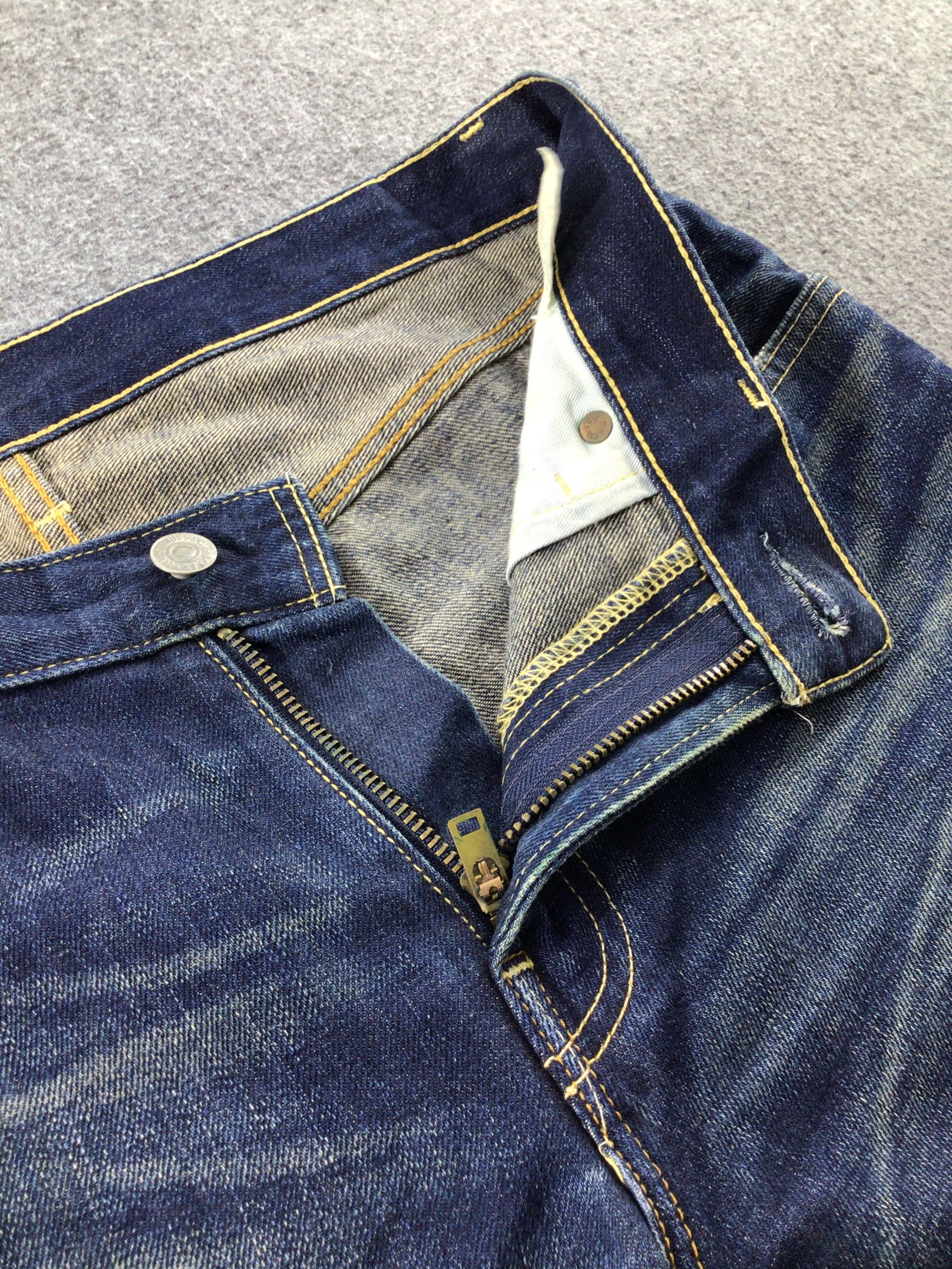 Levi's × Vintage Vintage Levis 502 Jeans-JM340 Size US 33 - 8 Thumbnail