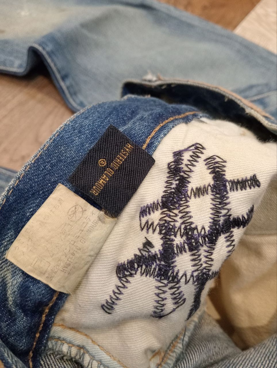 Hysteric Glamour HYSTERIC GLAMOUR KINKY BLUE DISTRESSED SELVEDGE DENIM JEANS Size US 30 / EU 46 - 10 Thumbnail