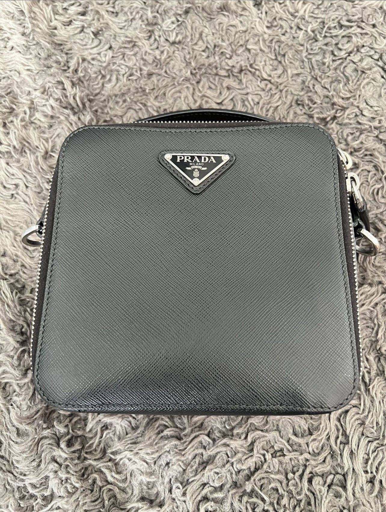 Prada Prada Black Logo Saffano Leather Cross Body Bag Size ONE SIZE - 1 Thumbnail