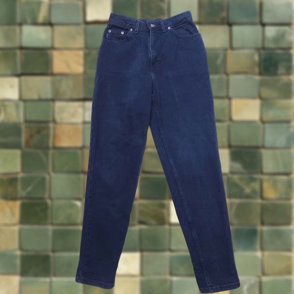 Vintage VINTAGE CHIC Jeans Women 8 High Rise Dark Wash Blue 90s Denim Mom Jeans Womens Size 30" / US 8 / IT 44 - 1 Thumbnail