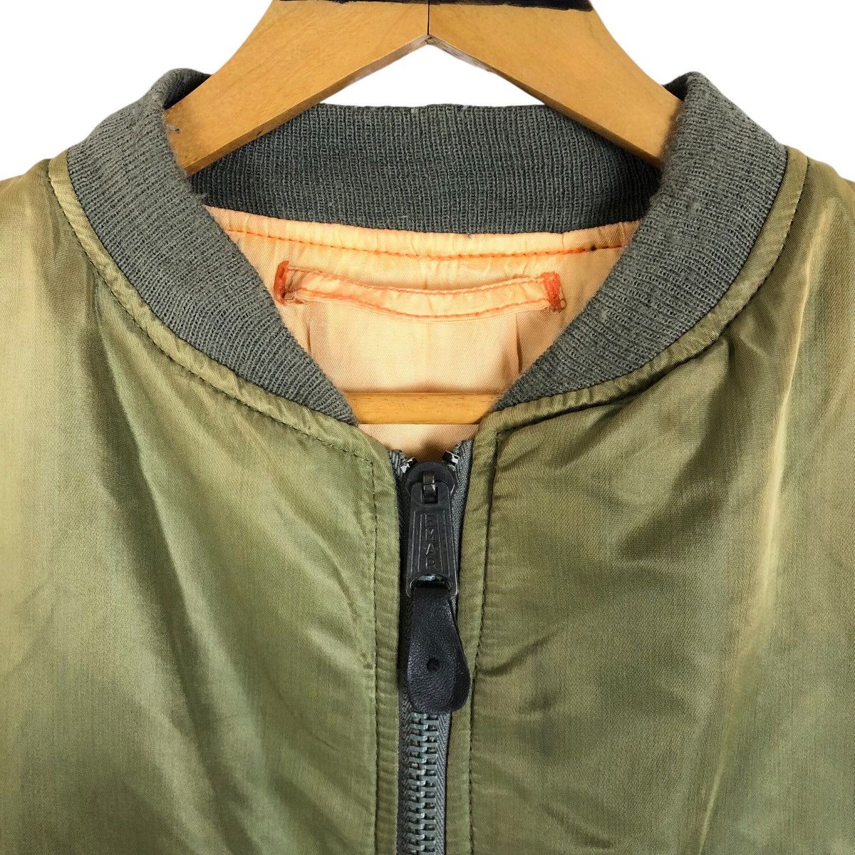 Avirex Vintage Avirex USA MA-1 Bomber Jacket Size US L / EU 52-54 / 3 - 10 Thumbnail