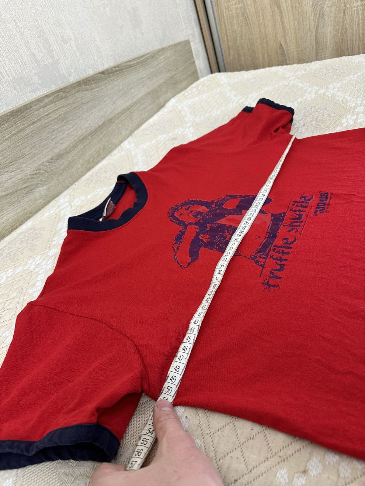 Japanese Brand 🔥 VINTAGE 00s THE GOONIES TRUFFLE SHUFFLE MOVIE T SHIRT Size US M / EU 48-50 / 2 - 10 Thumbnail