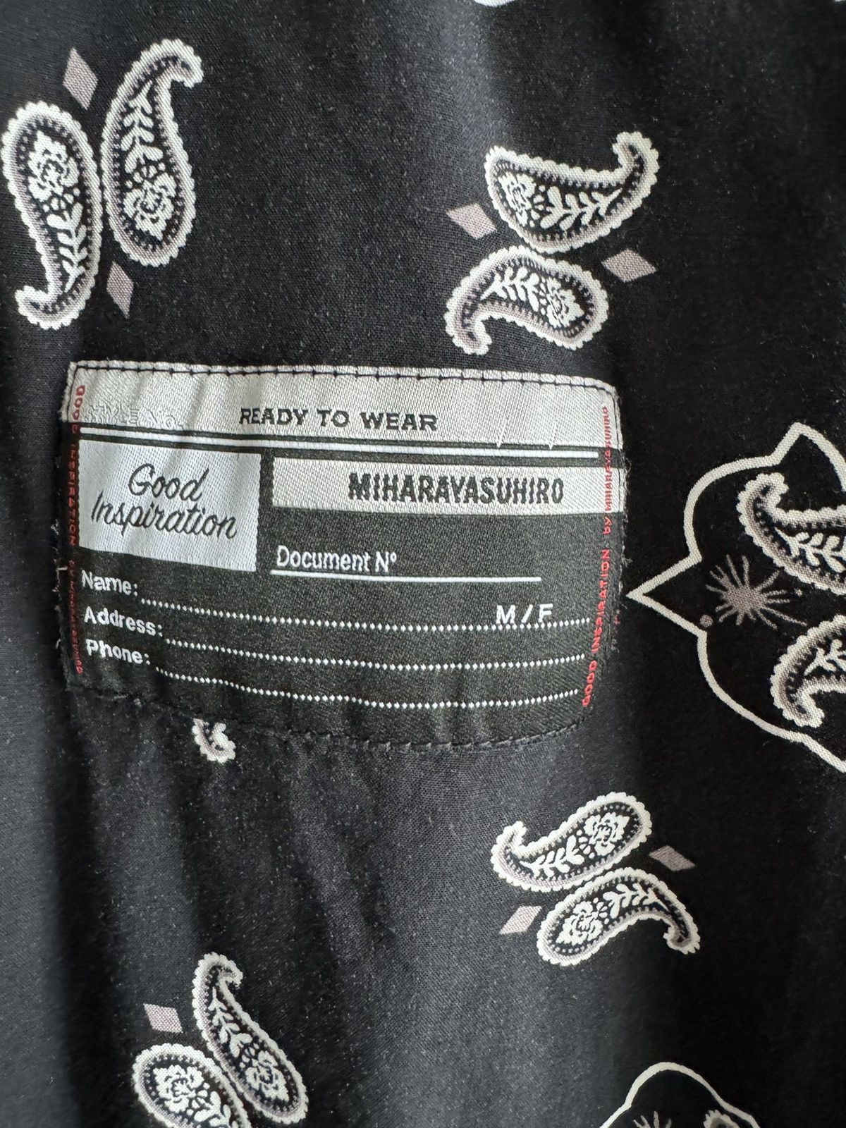 GU × Maison MIHARA YASUHIRO Yasuhiro Mihara × GU Paisley Long Sleeve Bandana Collar Size US M / EU 48-50 / 2 - 6 Thumbnail