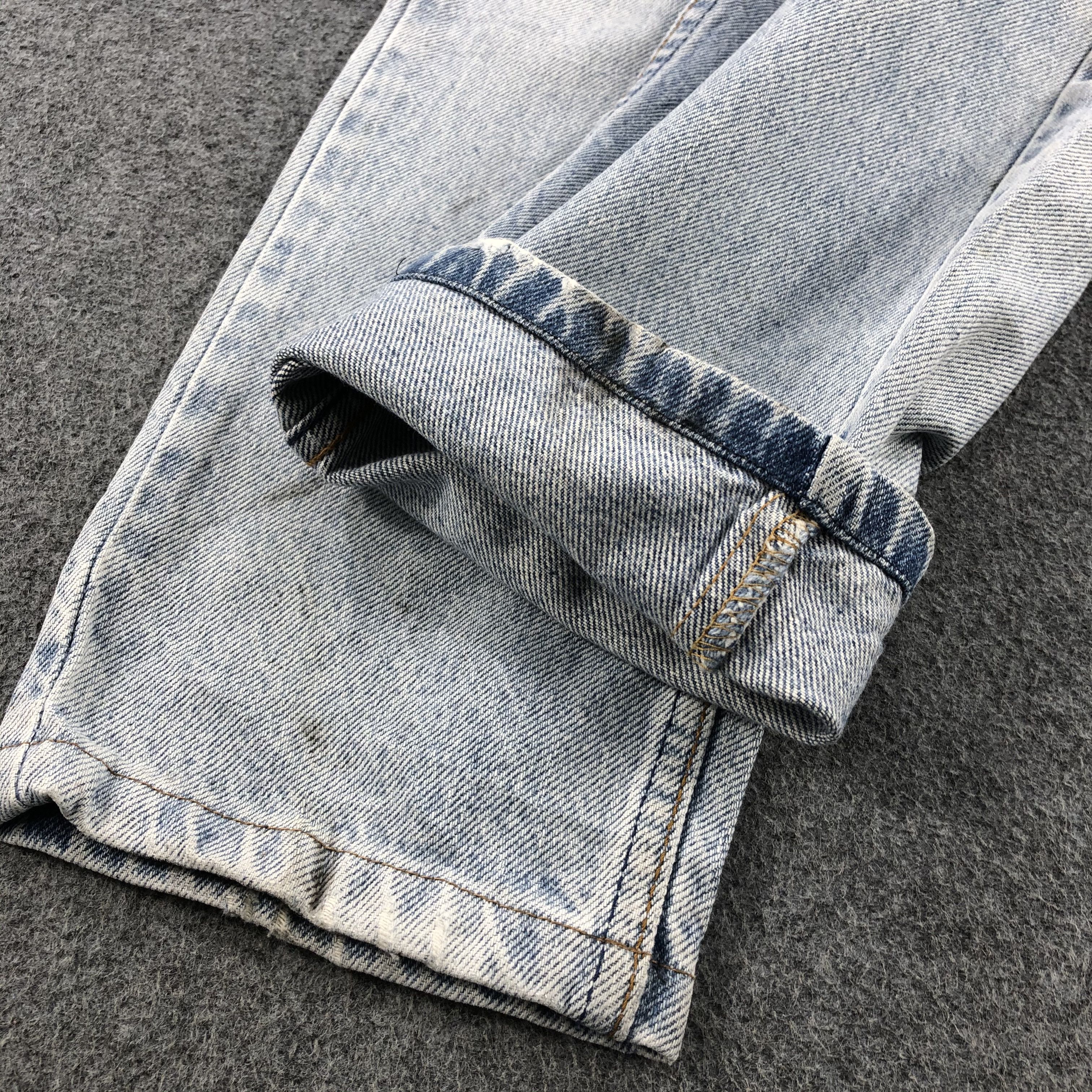Levi's × Vintage Vintage 90s Light Wash Levis 505 Jeans-JM1931 Size US 26 / EU 42 - 7 Thumbnail