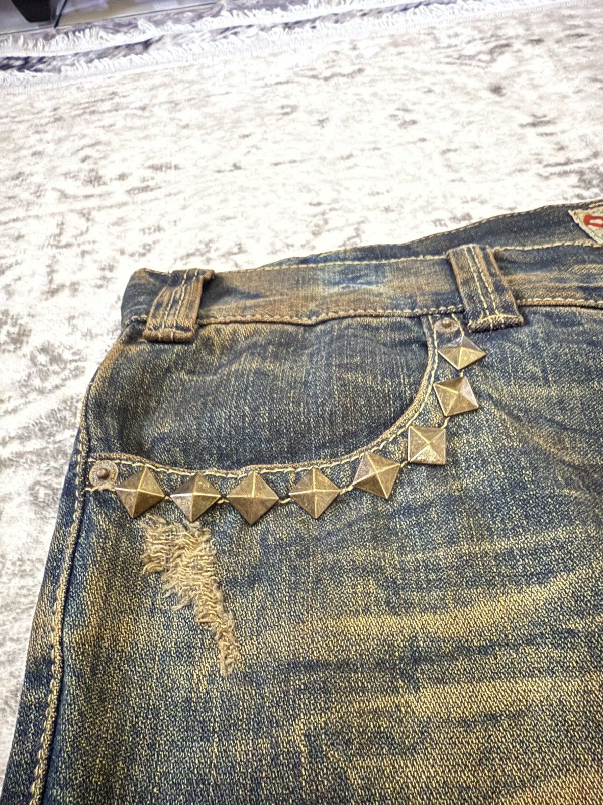 If Six Was Nine 2000s Pinball Studded Flared Jeans Mud Wash Distressed Size US 34 / EU 50 - 12 Thumbnail