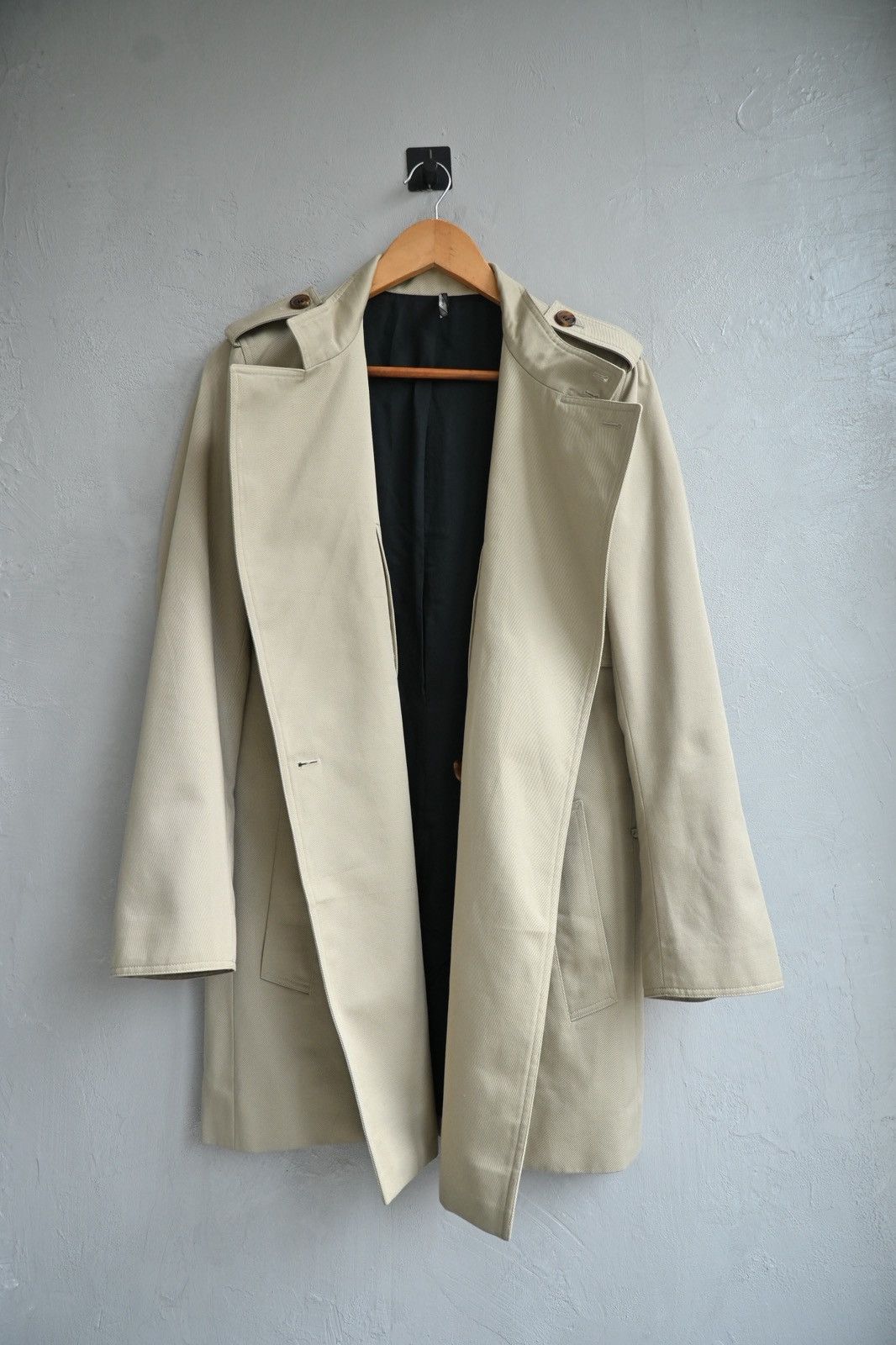 Dior Dior Homme by Hedi Slimane SS2006 runway trench coat Size US S / EU 44-46 / 1 - 11 Thumbnail