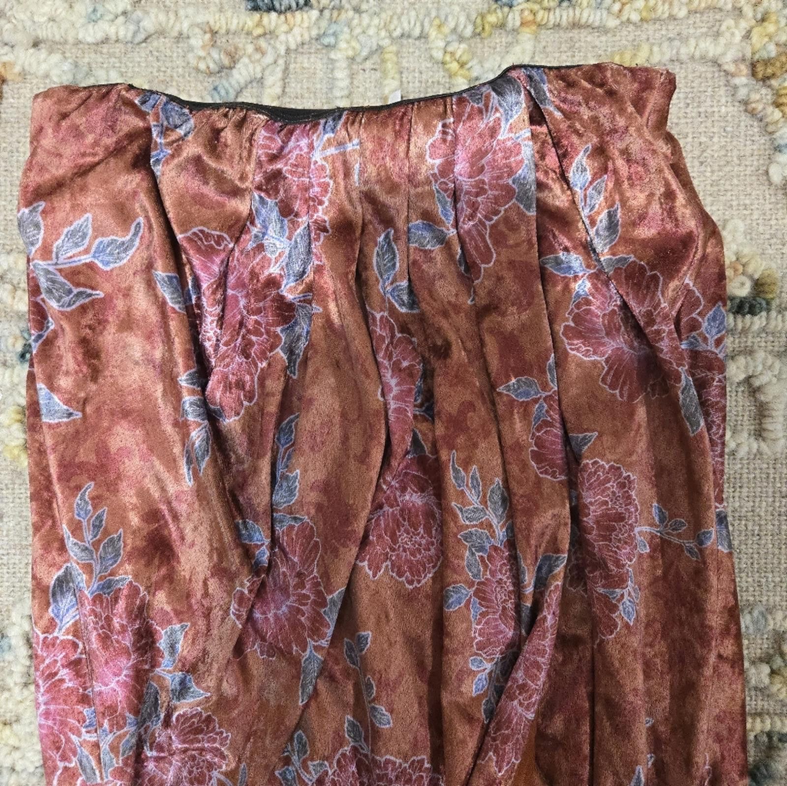 Free People Free People Poets Velvet Sarong Midi Skit Size 26" / US 2 / IT 38 - 6 Thumbnail