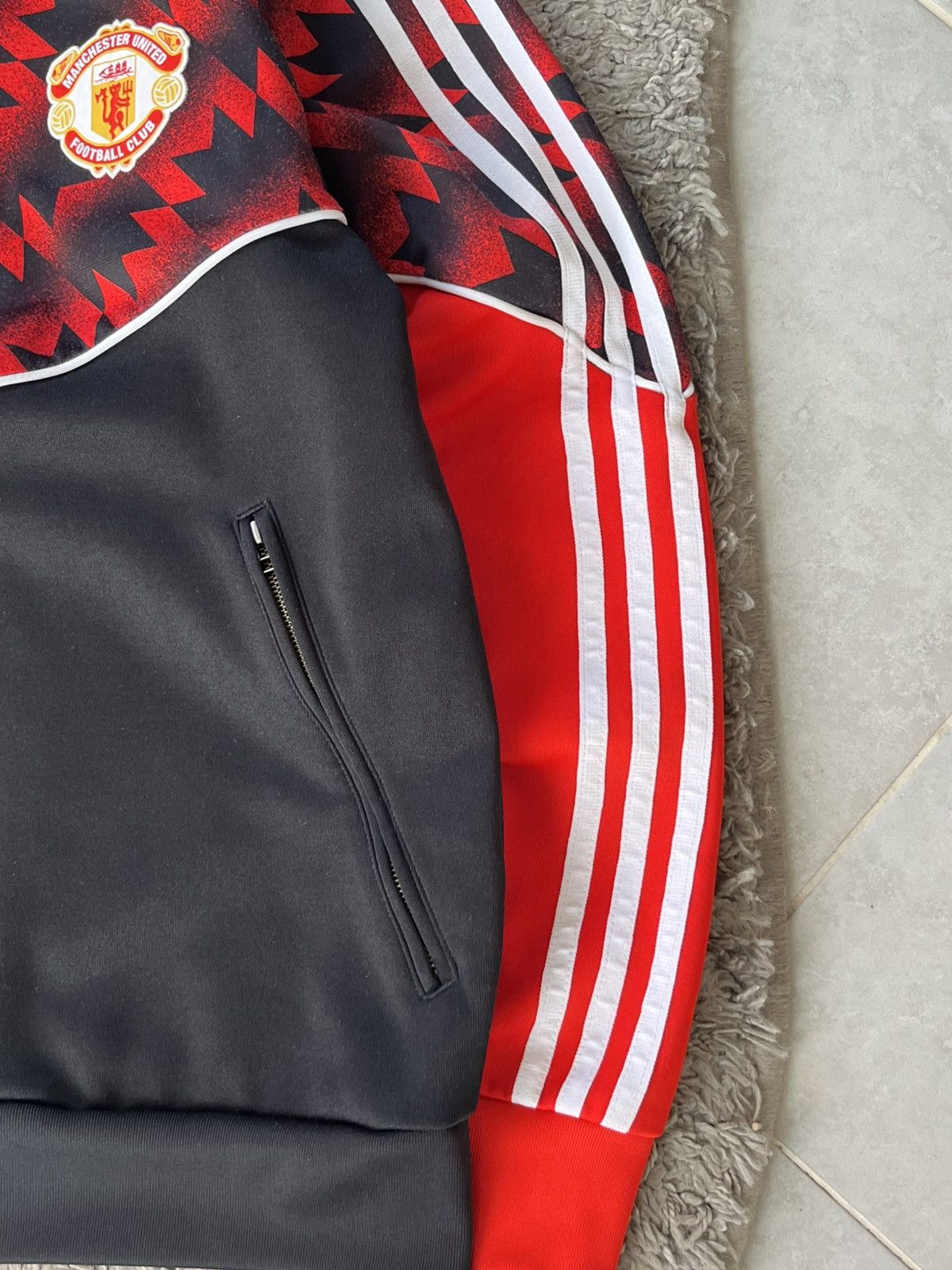 Adidas Vintage Olympic Adidas Soccer football Manchester United Size US S / EU 44-46 / 1 - 4 Thumbnail