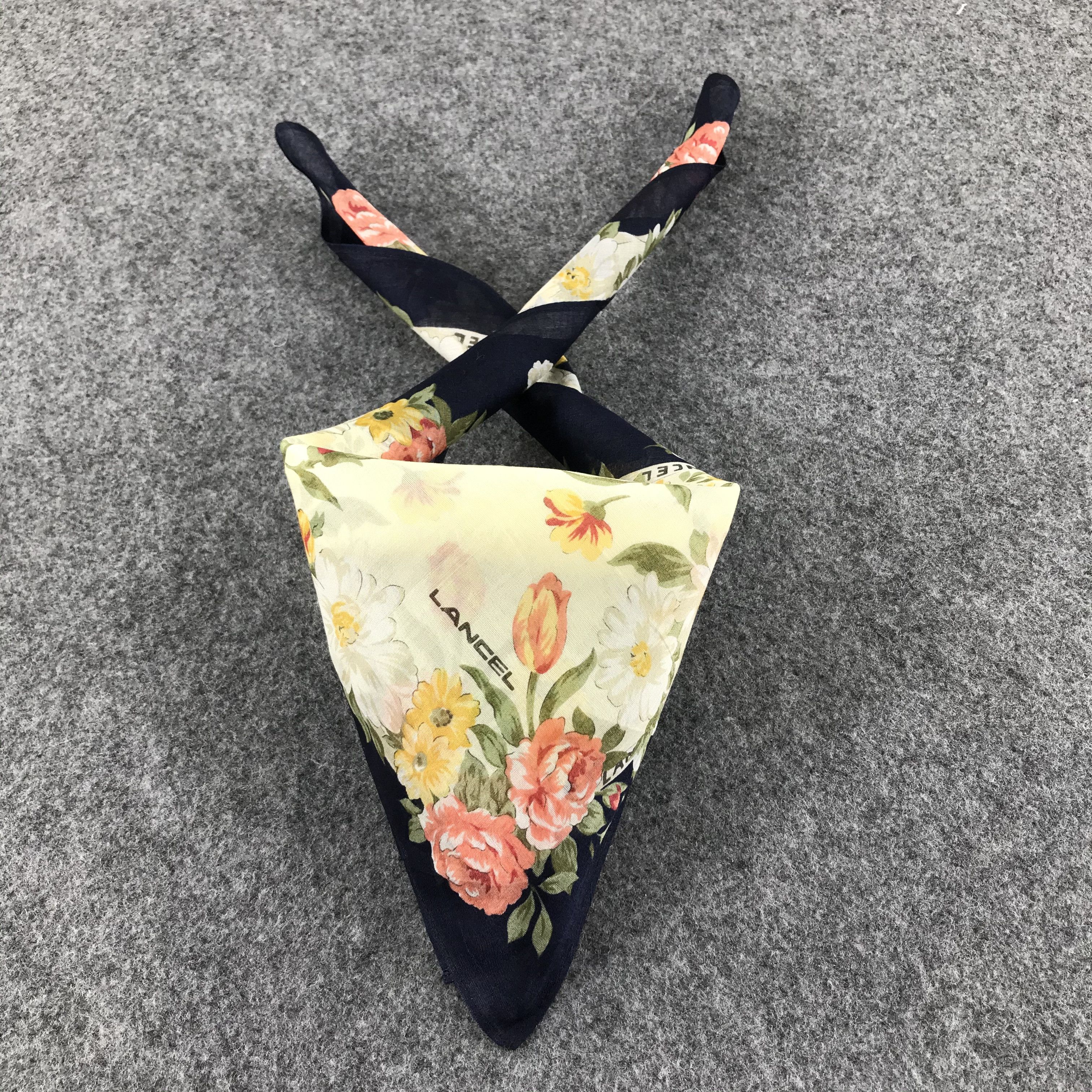 Lancel Lancel Floral Handkerchief Neckerchief Bandana H275 Size ONE SIZE - 2 Thumbnail