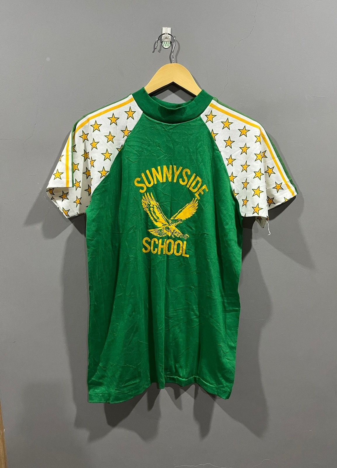 Velva Sheen NOS 70s Velva Sheen Stars Striped Sleeves Reglan Tshirt Size US L / EU 52-54 / 3 - 1 Thumbnail