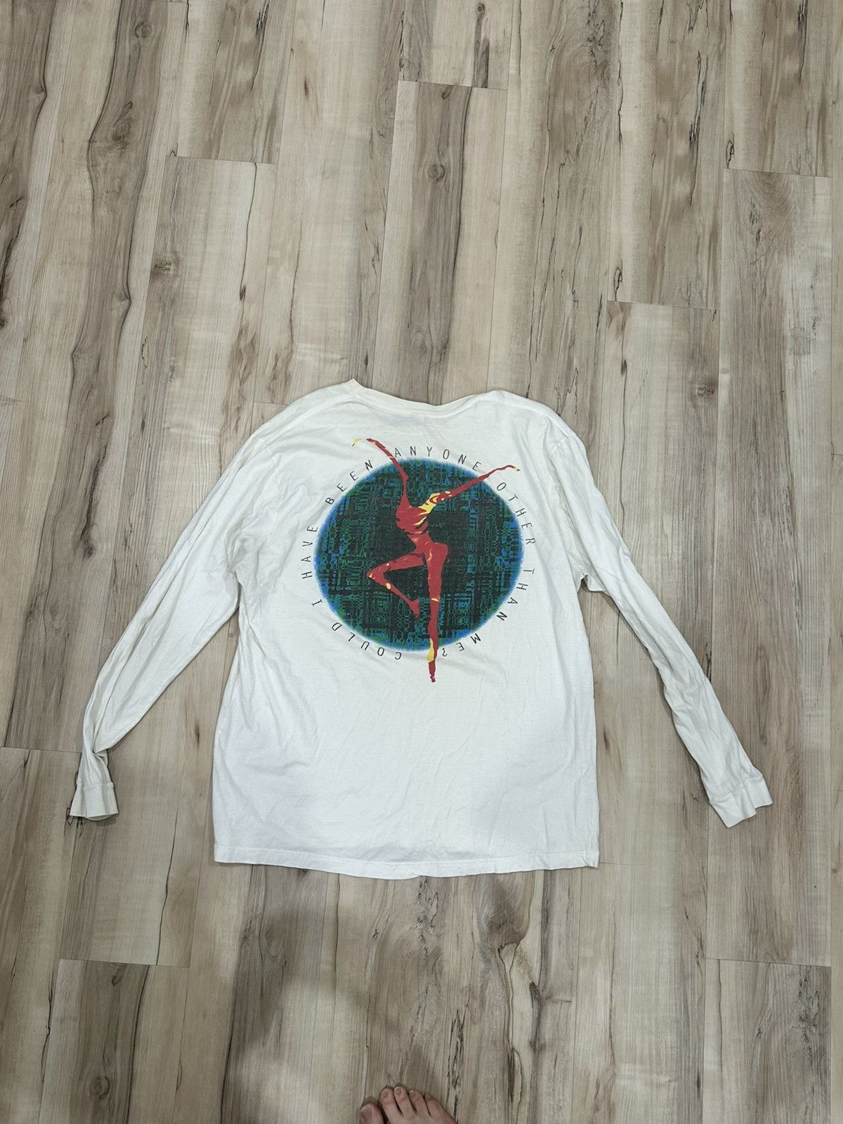 Vintage Dave Matthews Band Vintage White XL small rip Size US XL / EU 56 / 4 - 3 Thumbnail