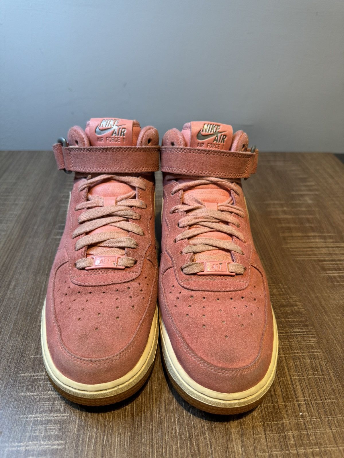 Nike Nike Sample Womens Size 7 Air Force 1 Mid Pink Gum Sole Size US 7 / IT 37 - 3 Thumbnail