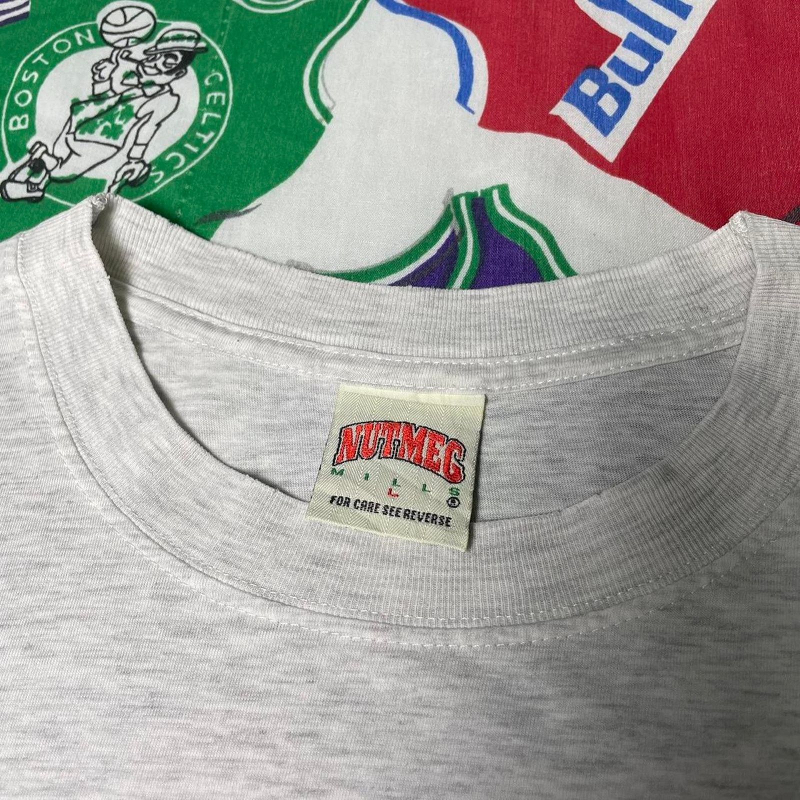 Nutmeg × Vintage VTG 1995 NCAA Georgetown Hoyas Looney Tunes Mens Sz L Large Size US L / EU 52-54 / 3 - 4 Thumbnail