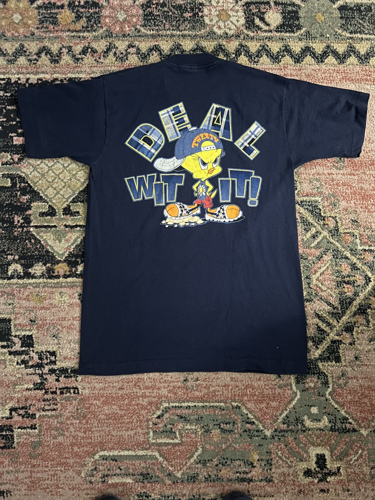 Vintage Vtg 90s Tweety Bird "Deal Wit It" T-Shirt Size XL Size US XL / EU 56 / 4 - 1 Thumbnail
