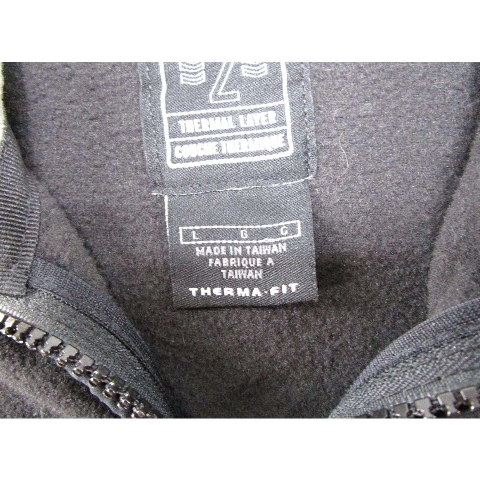 Nike VINTAGE Nike ACG Therma Fit Full Zip Fleece Vest Mens L Black Body Layer 2 Gorpcore VTG Y2K Read Size US L / EU 52-54 / 3 - 3 Thumbnail