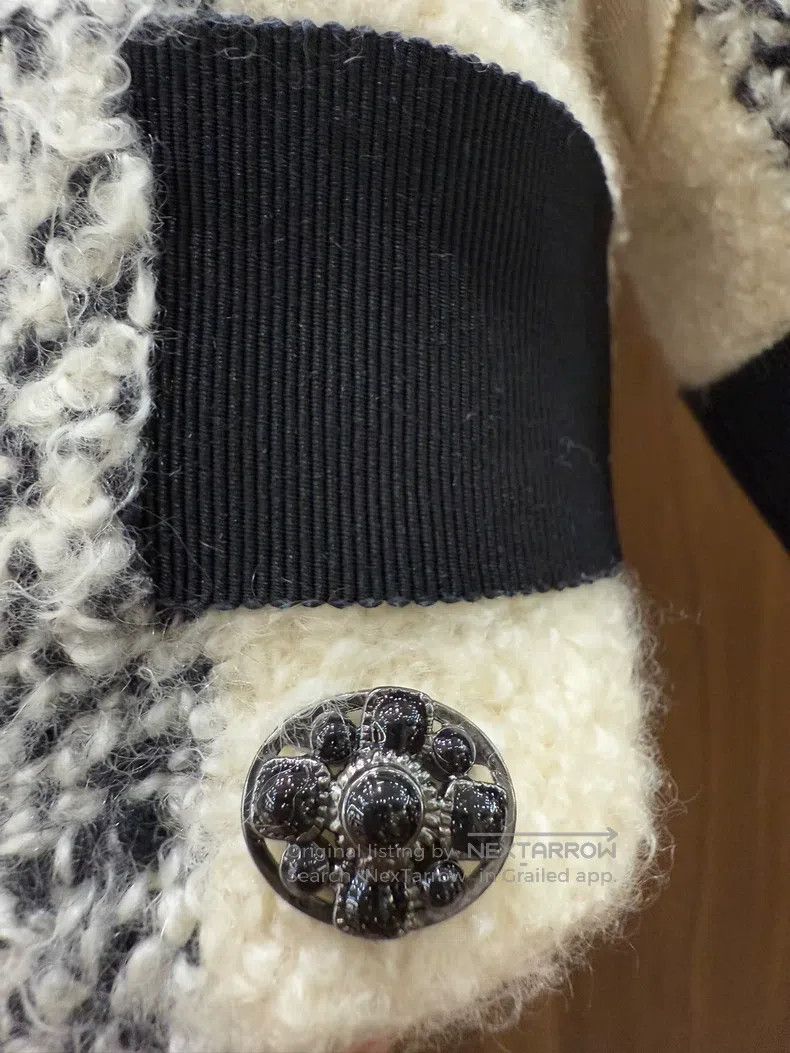 Chanel Chanel High-end handicraft workshop series black and white Size XS / US 0-2 / IT 36-38 - 3 Thumbnail