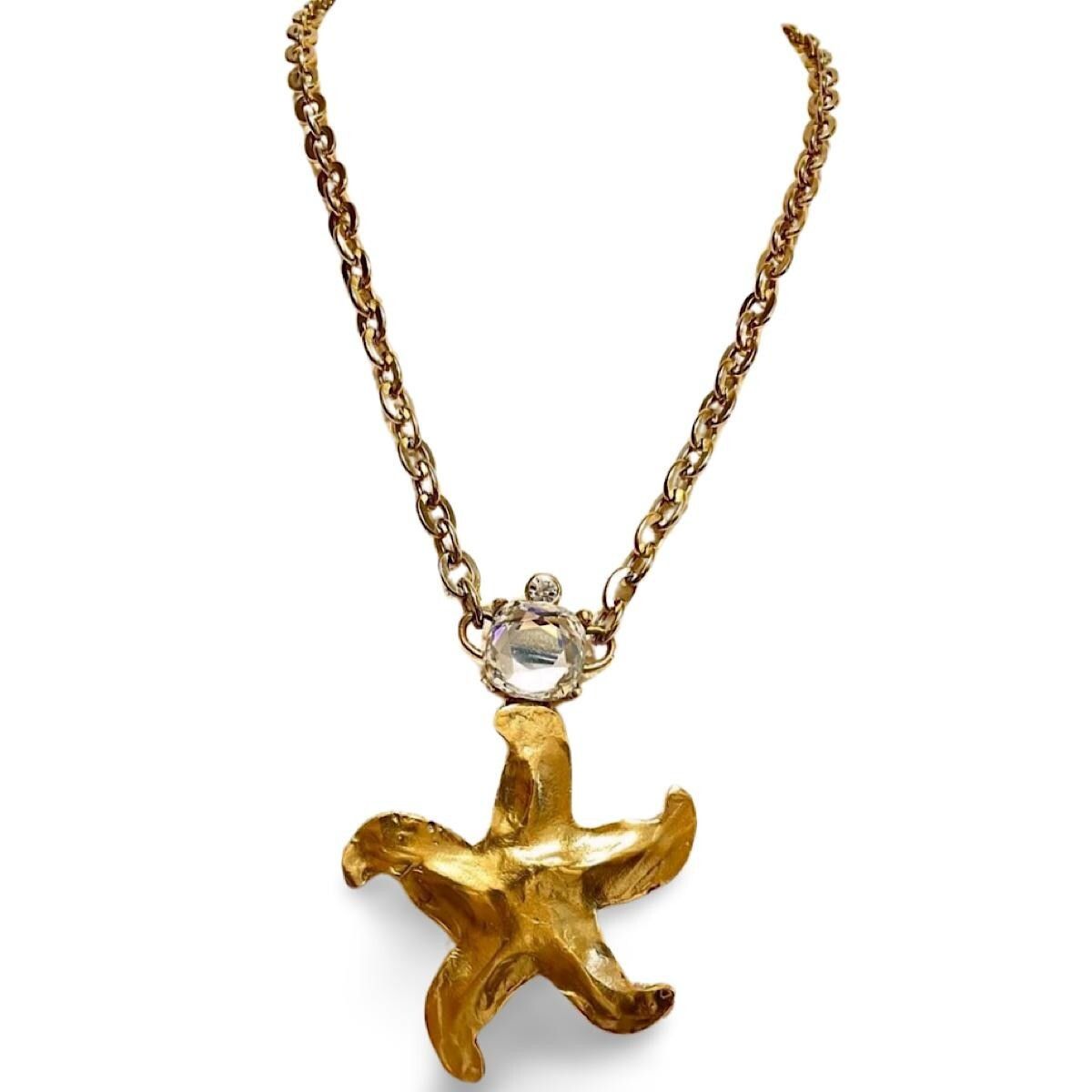 Yves Saint Laurent MINT. Vintage Yves Saint Laurent necklace with starfish top Size ONE SIZE - 2 Thumbnail