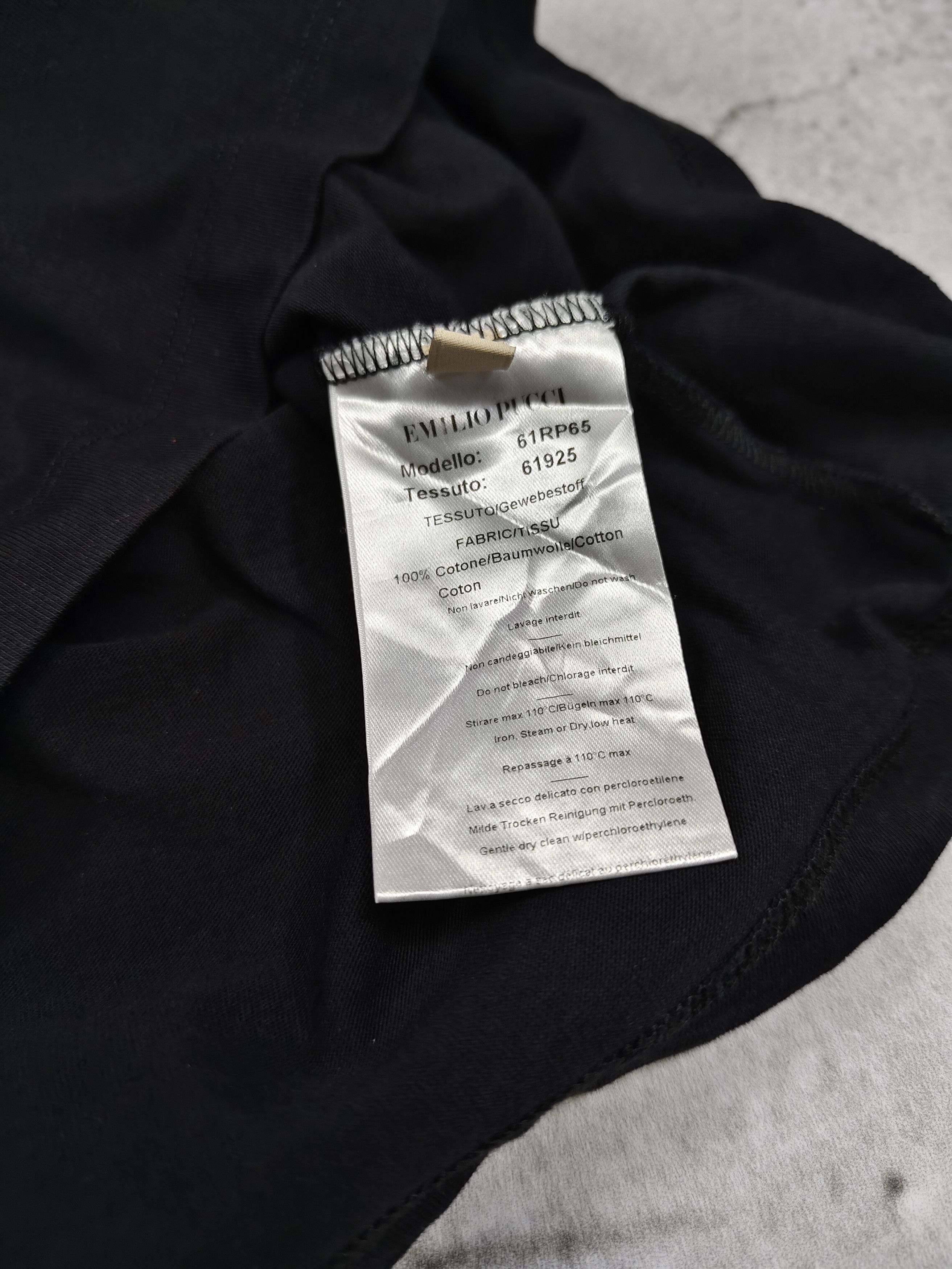 Emilio Pucci Emilio Pucci-Minimalist Artcore Classical Embroidered Tee Size M / US 6-8 / IT 42-44 - 7 Thumbnail