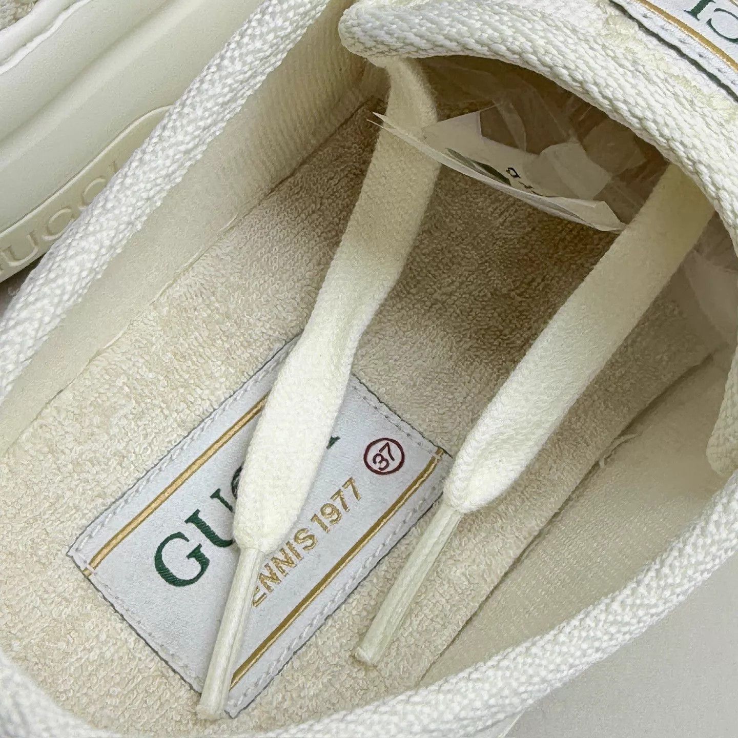 Gucci GUCCI Ivory White C Logo Platform Shoes 37 99 New Size US 6.5 / IT 36.5 - 7 Thumbnail