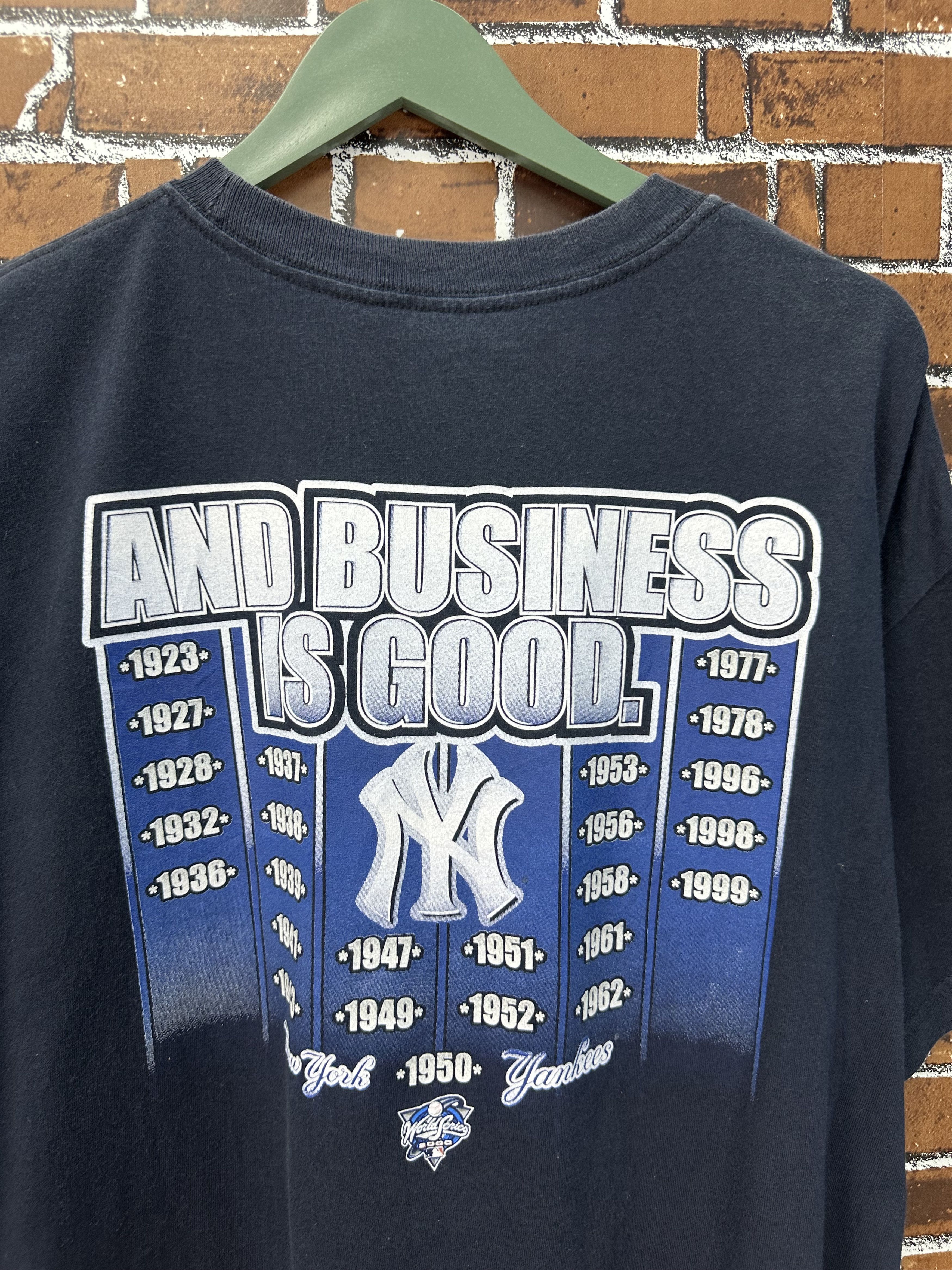 New York Yankees Vintage New York Yankees Majestic Tshirt A1045 Size US L / EU 52-54 / 3 - 5 Thumbnail