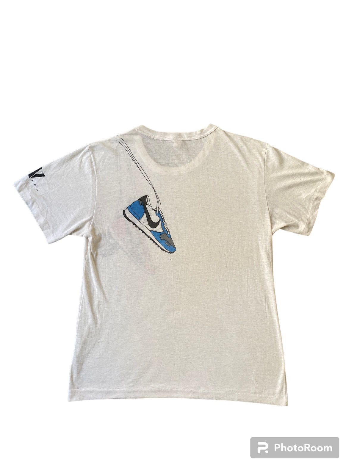 Nike × Vintage 1980s - RARE Nike Vintage Shoe Running T Shirt Size US M / EU 48-50 / 2 - 2 Thumbnail
