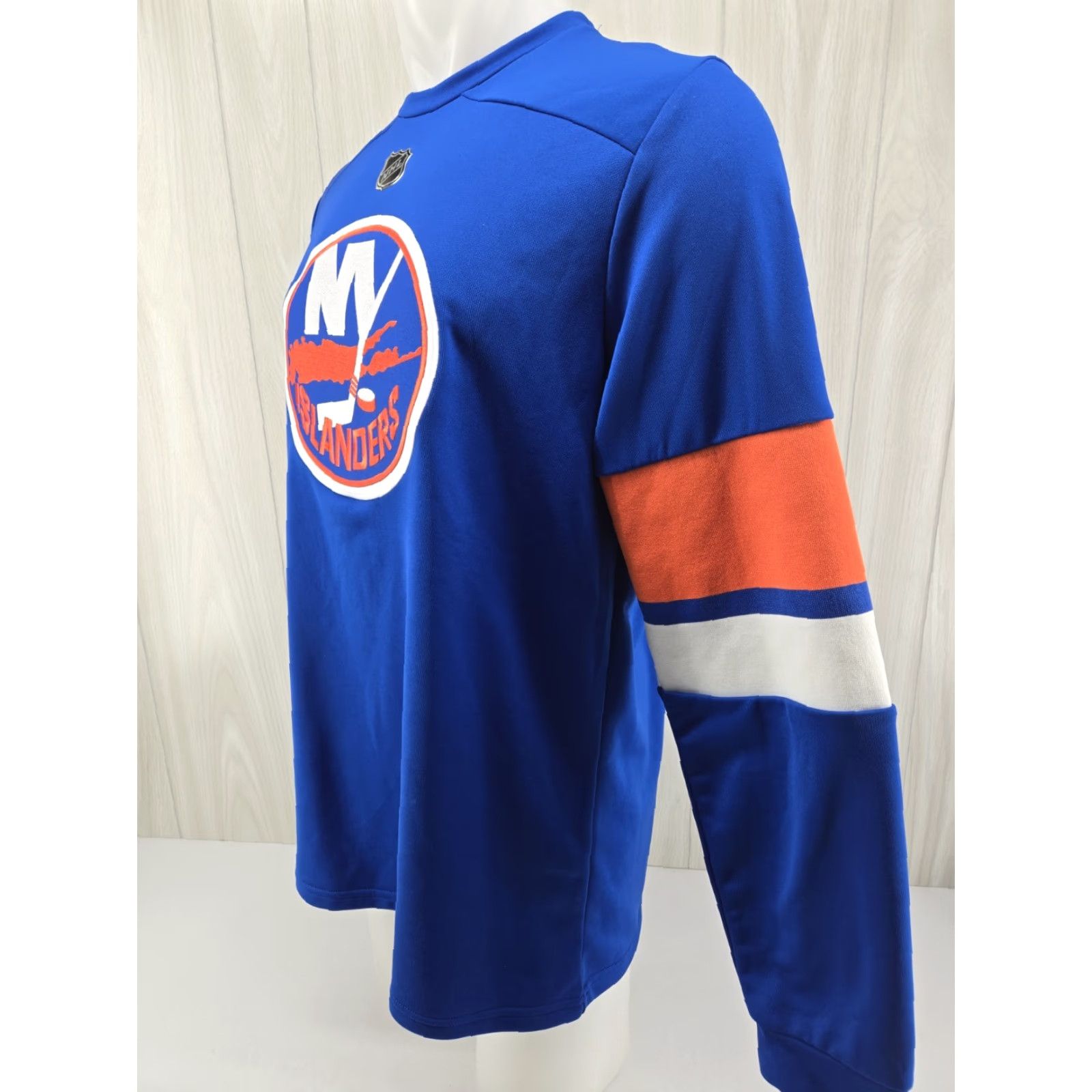 Adidas Adidas NHL New York Islanders Pullover Jersey Shirt Mens Size M Embroidered Jersey Blue Size US M / EU 48-50 / 2 - 6 Thumbnail