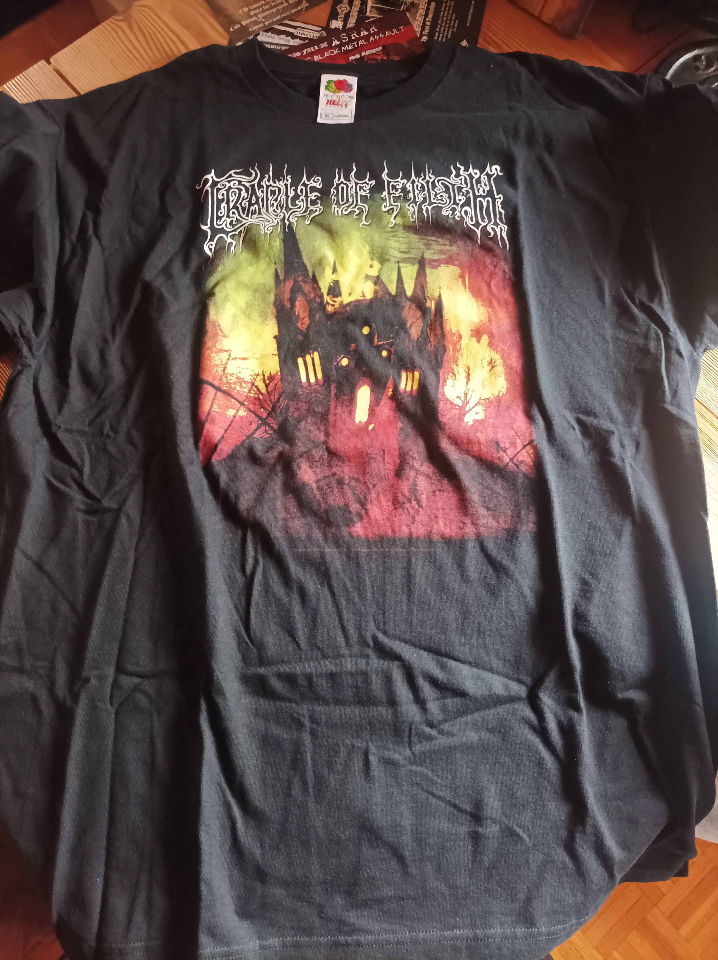 Cradle of Filth.cemetery.tee