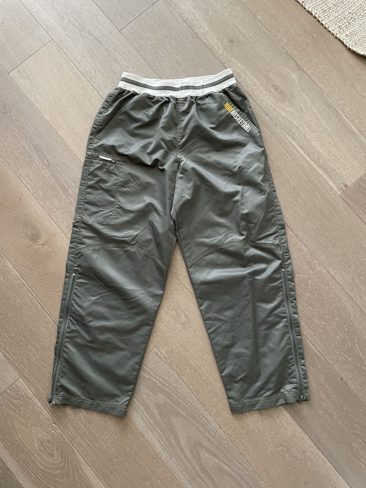 Nike Vintage Nike Wide Leg Track Pants Jade Size US 31 - 1 Thumbnail
