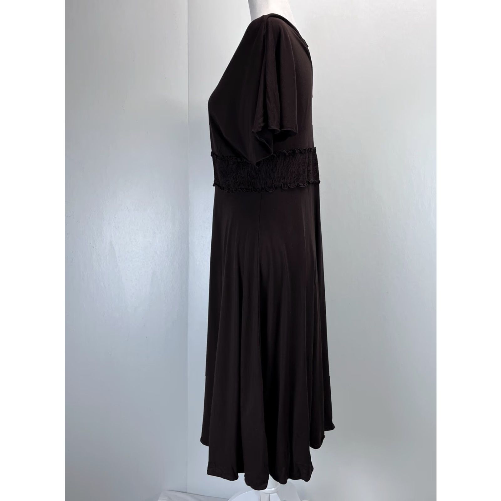 Bcbgmaxazria BCBGMAXAZRIA Dress V-Neck Midi Flutter Sleeve Jersey Brown M Women Casual Slim Stretch GUC Size M / US 6-8 / IT 42-44 - 2 Thumbnail
