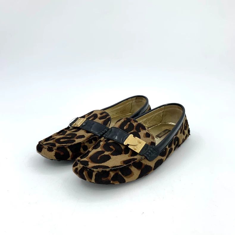 Louis Vuitton Louis Vuitton size 37.5 Color-block leopard-print round-toe Size US 5.5 / EU 38 - 1 Thumbnail