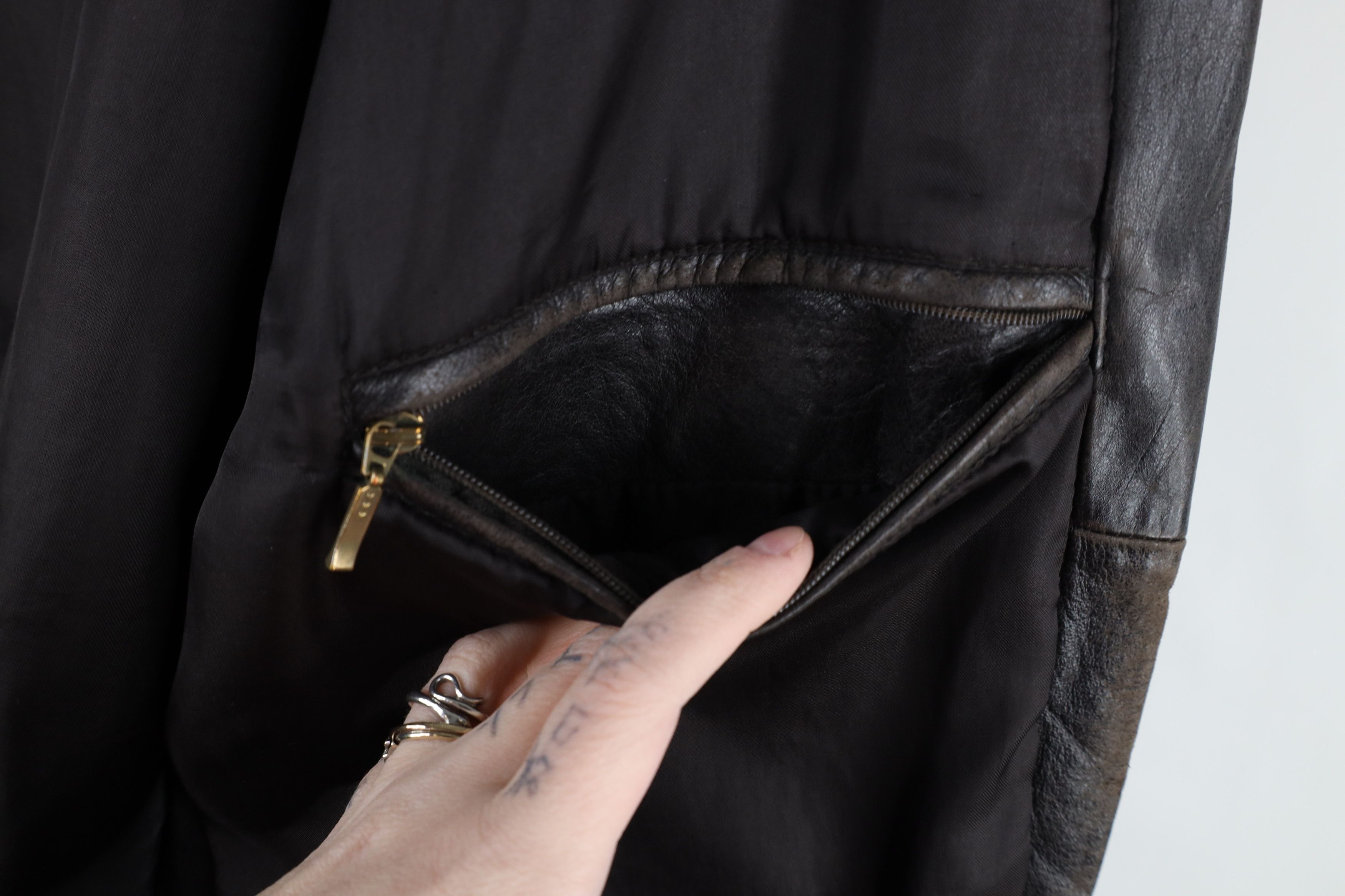 Vintage Vintage 90s Streetwear Leather Flight Bomber Jacket Brown Size US L / EU 52-54 / 3 - 11 Thumbnail
