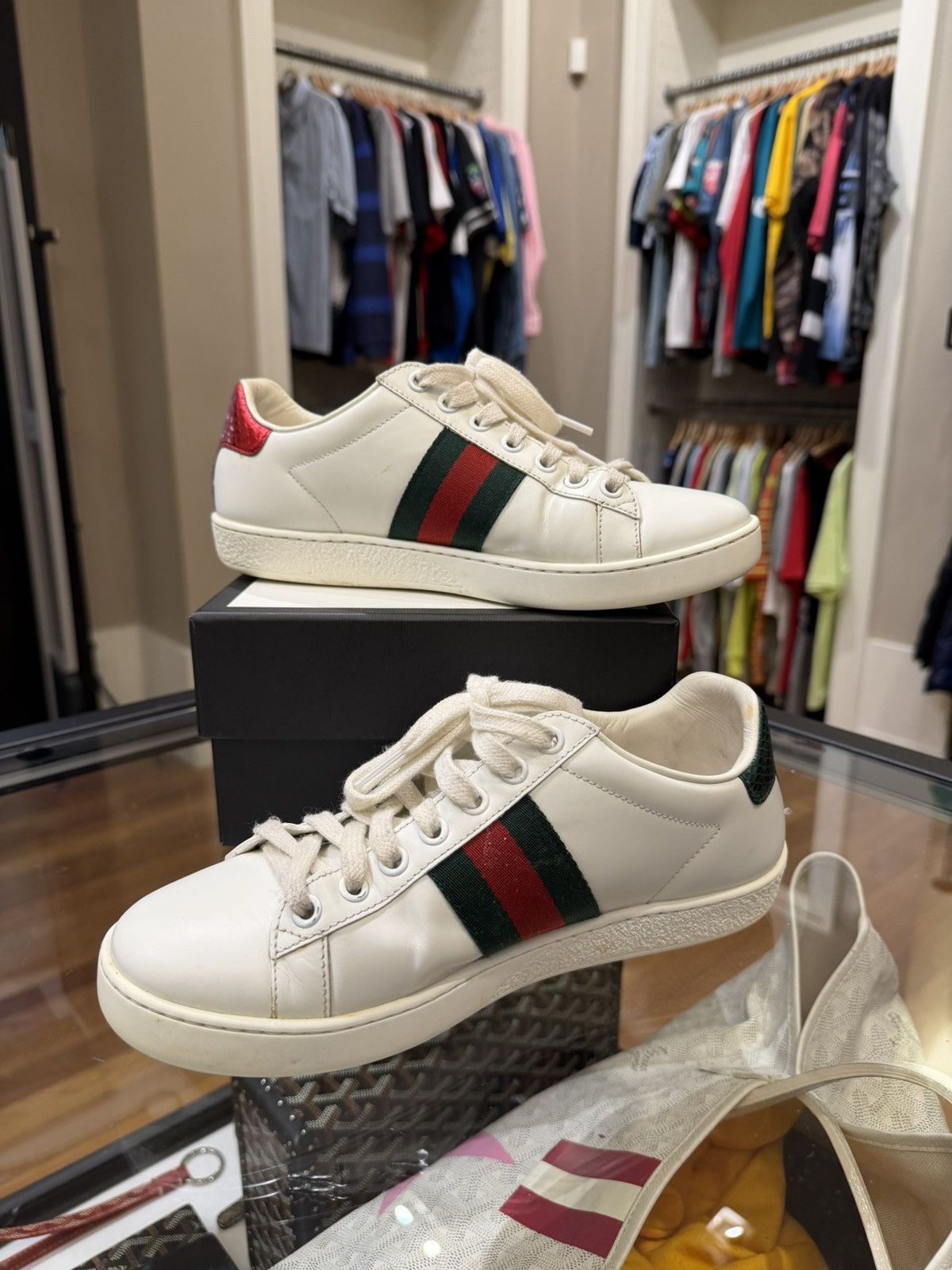 Gucci Gucci Ace Low Sneaker - Embroidered Bee Size US 5.5 / IT 35.5 - 3 Thumbnail