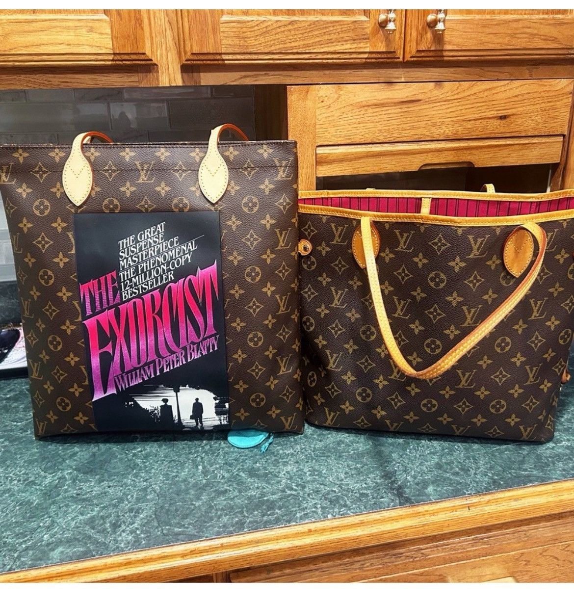 Louis Vuitton Authentic Louis Vuitton RARE Limited Carry It Exorcist Bag Size ONE SIZE - 3 Thumbnail