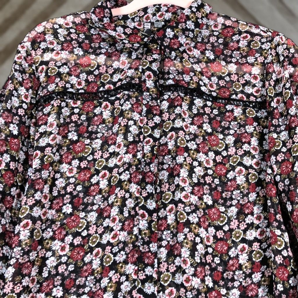 Vintage Kut from the Kloth Blouse Womens Black Multi Floral Collared Button Down Sheer M Size M / US 6-8 / IT 42-44 - 1 Thumbnail