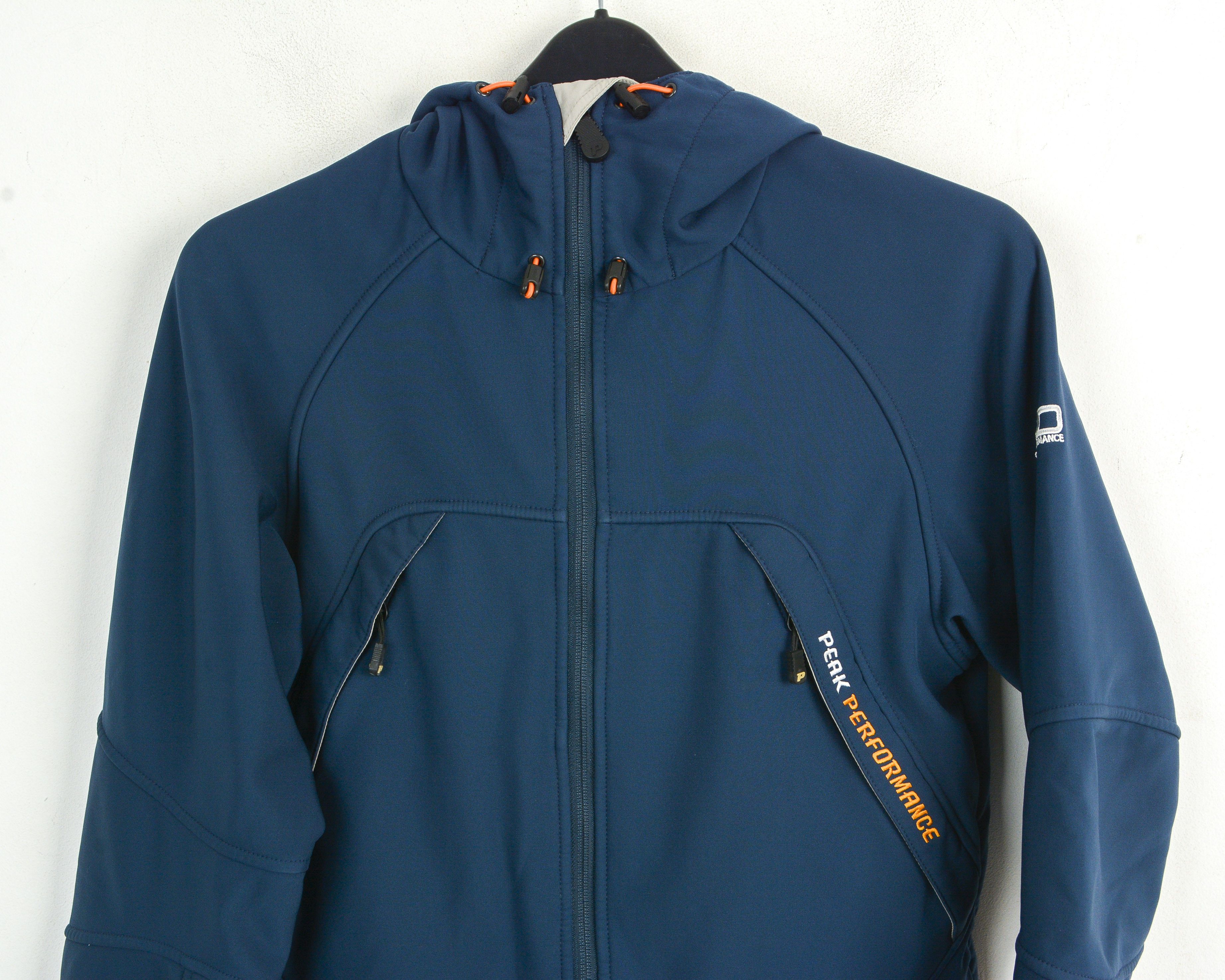 Peak Performance R&D Soft SH J Mens S Jacket Coat Hooded Windbreaker Hiking Size US S / EU 44-46 / 1 - 2 Thumbnail